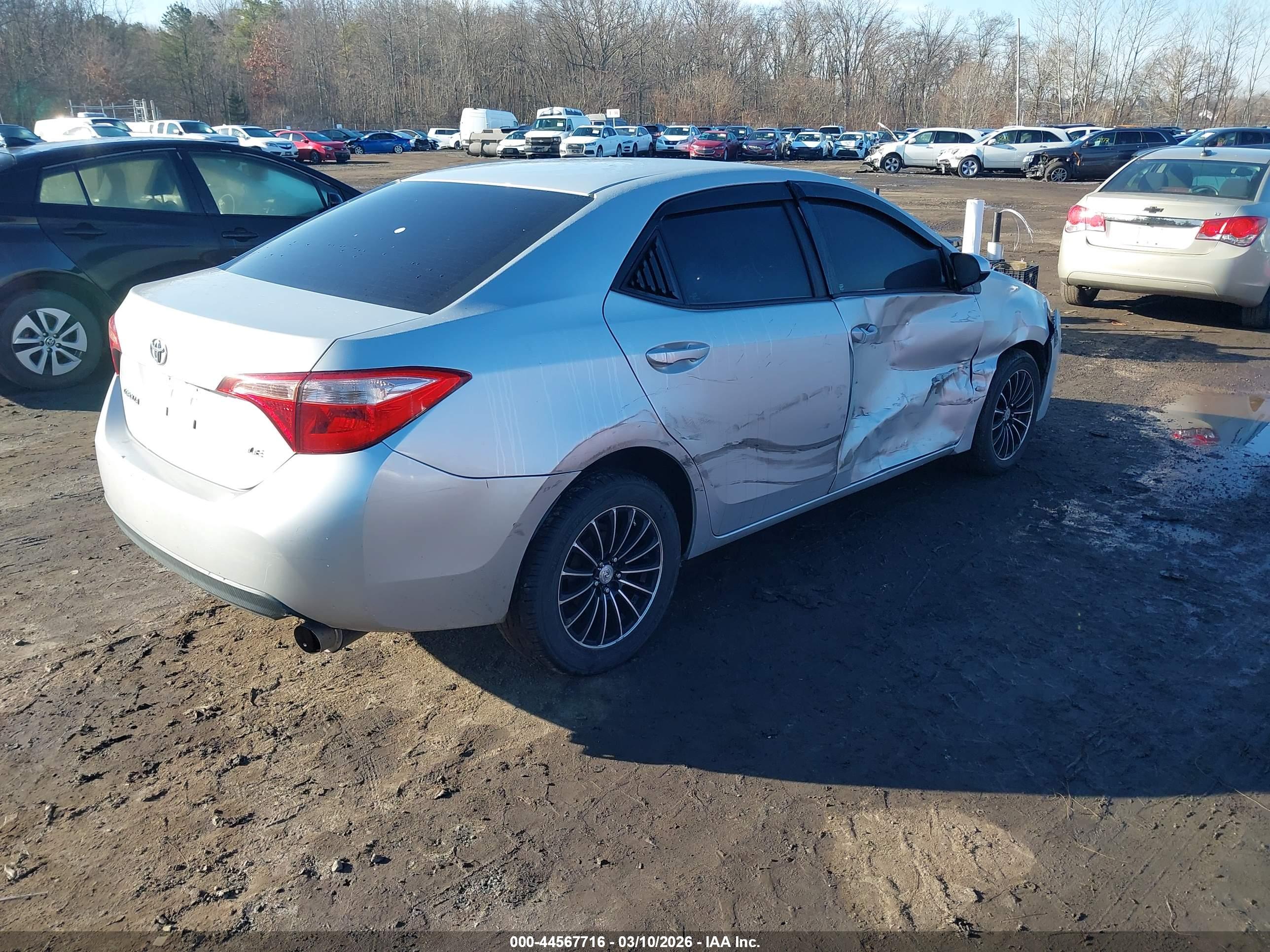TOYOTA COROLLA image 4