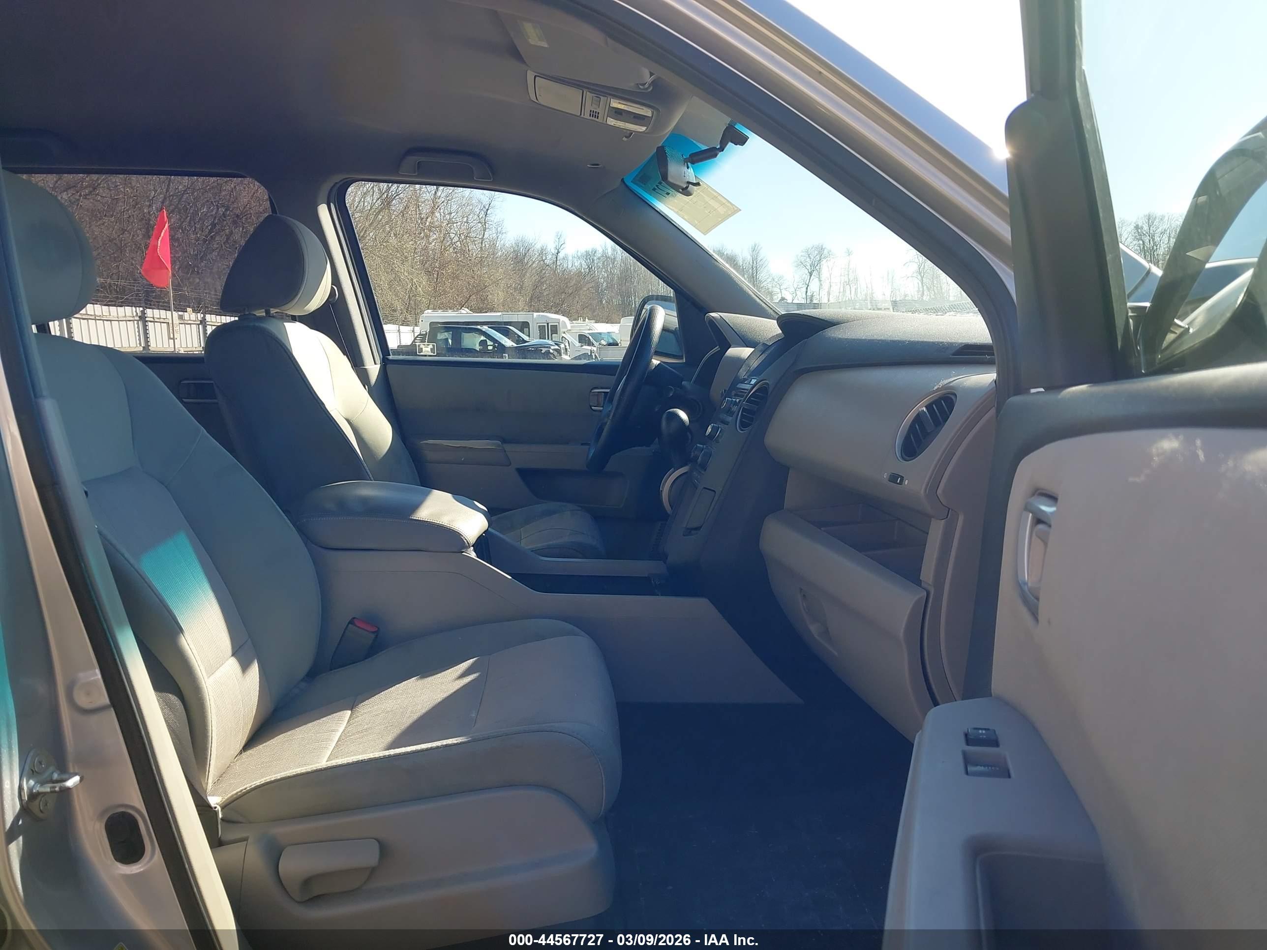 HONDA PILOT image 5