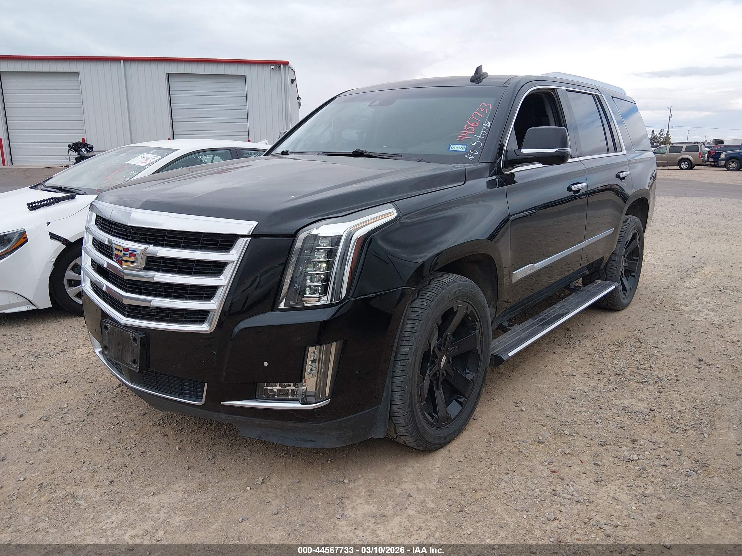 CADILLAC ESCALADE image 2