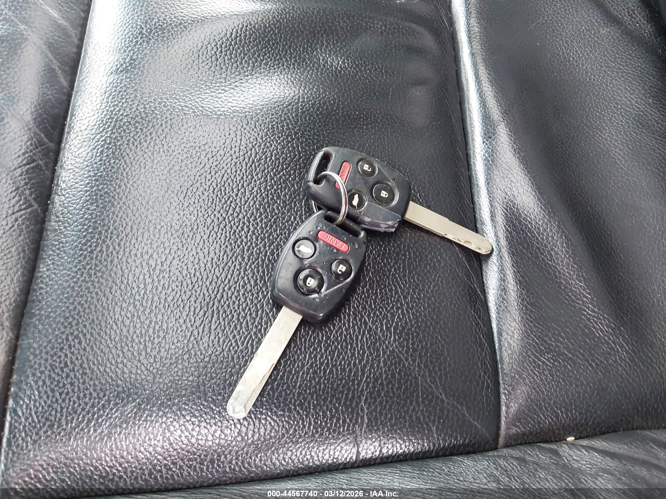 HONDA PILOT image 11