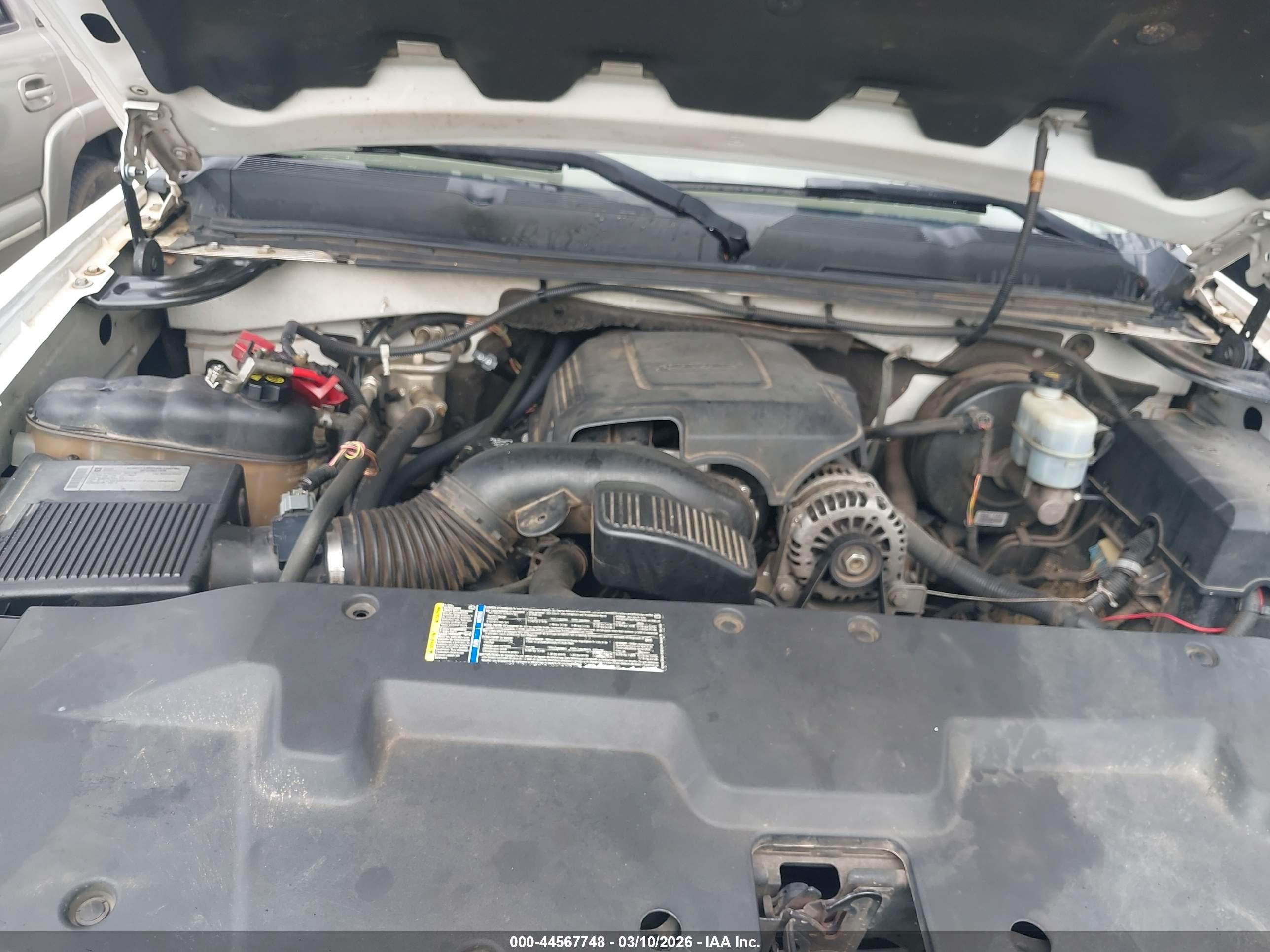 CHEVROLET SILVERADO image 10