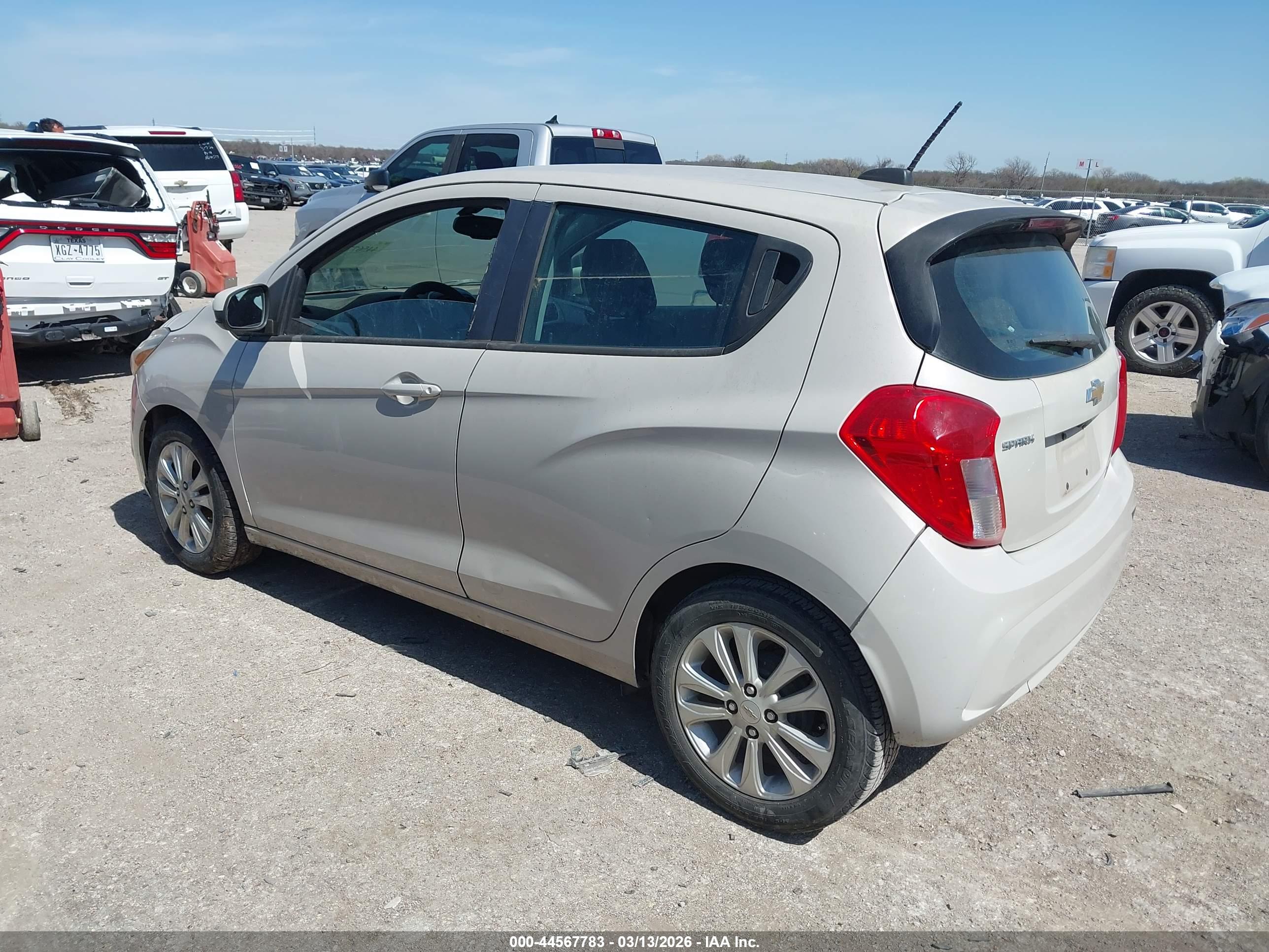 CHEVROLET SPARK image 3