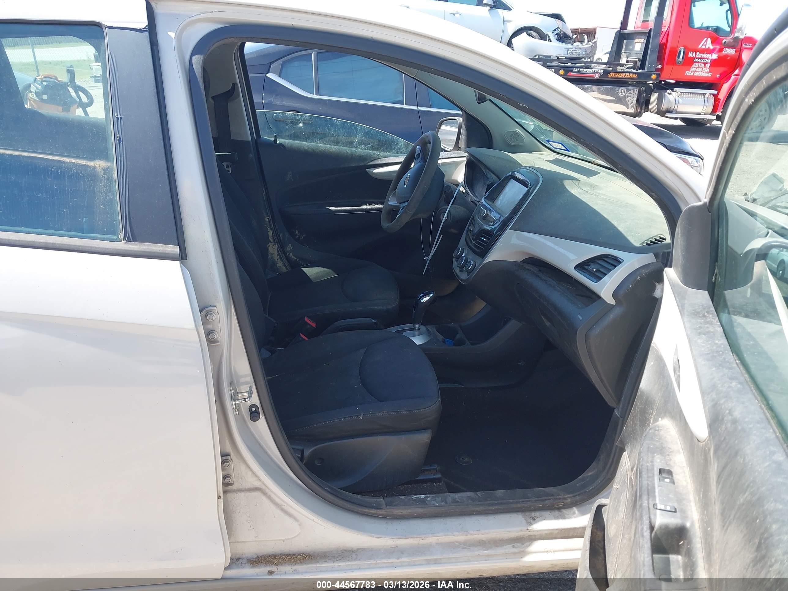 CHEVROLET SPARK image 5