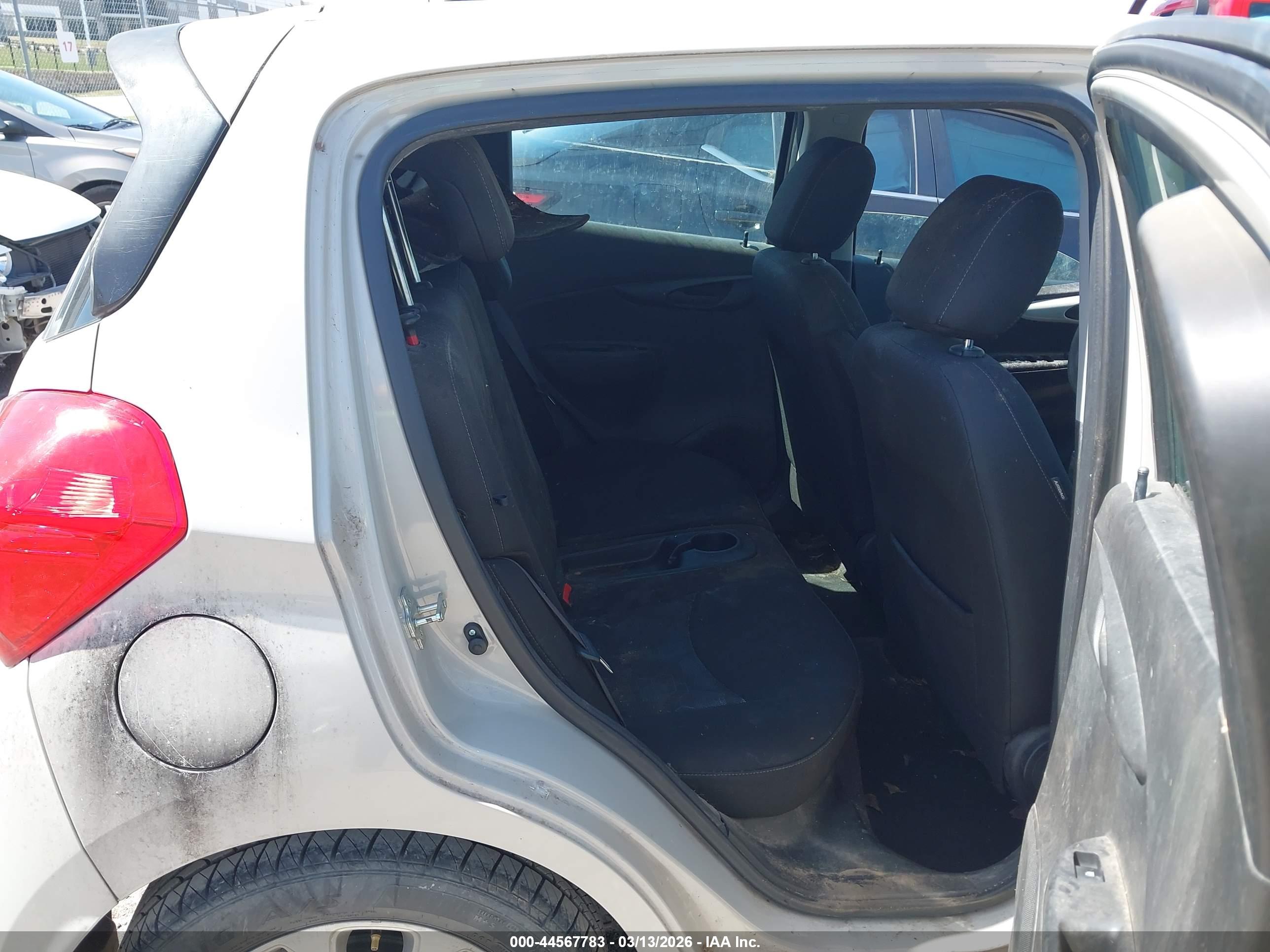 CHEVROLET SPARK image 8