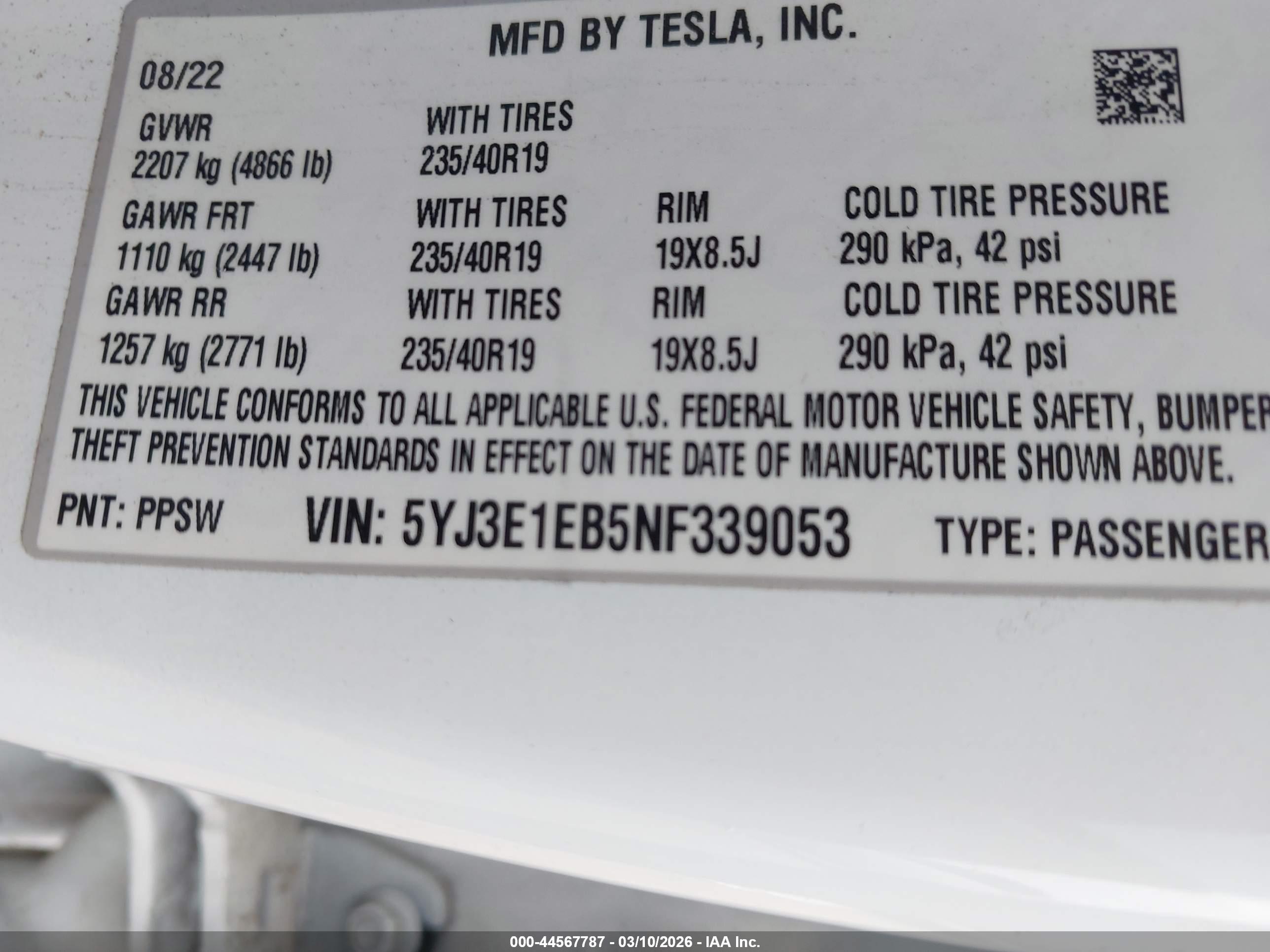 TESLA MODEL image 9