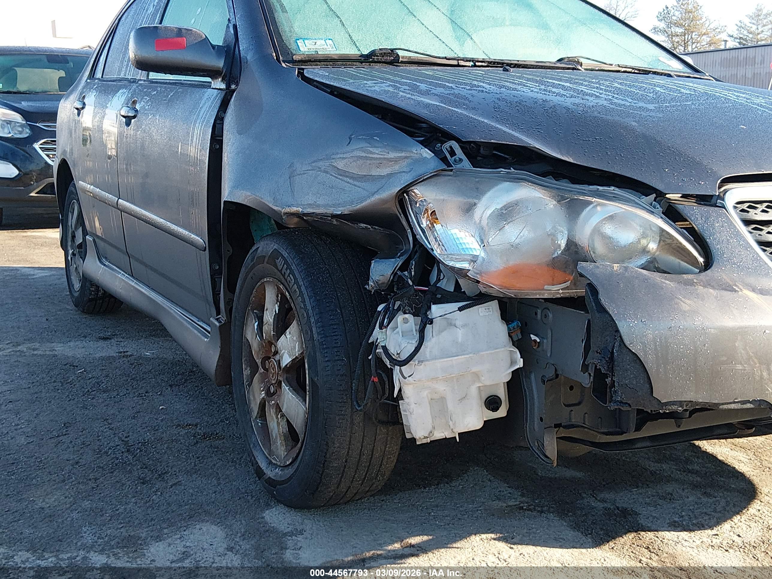 TOYOTA COROLLA image 6