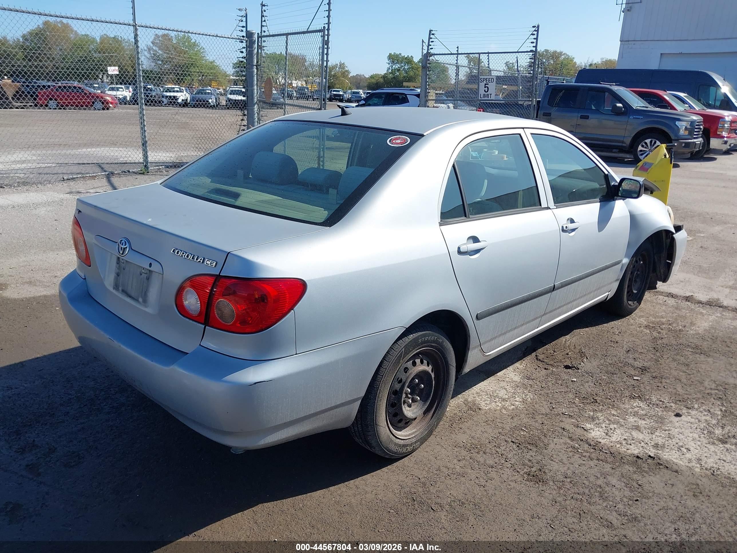 TOYOTA COROLLA image 4