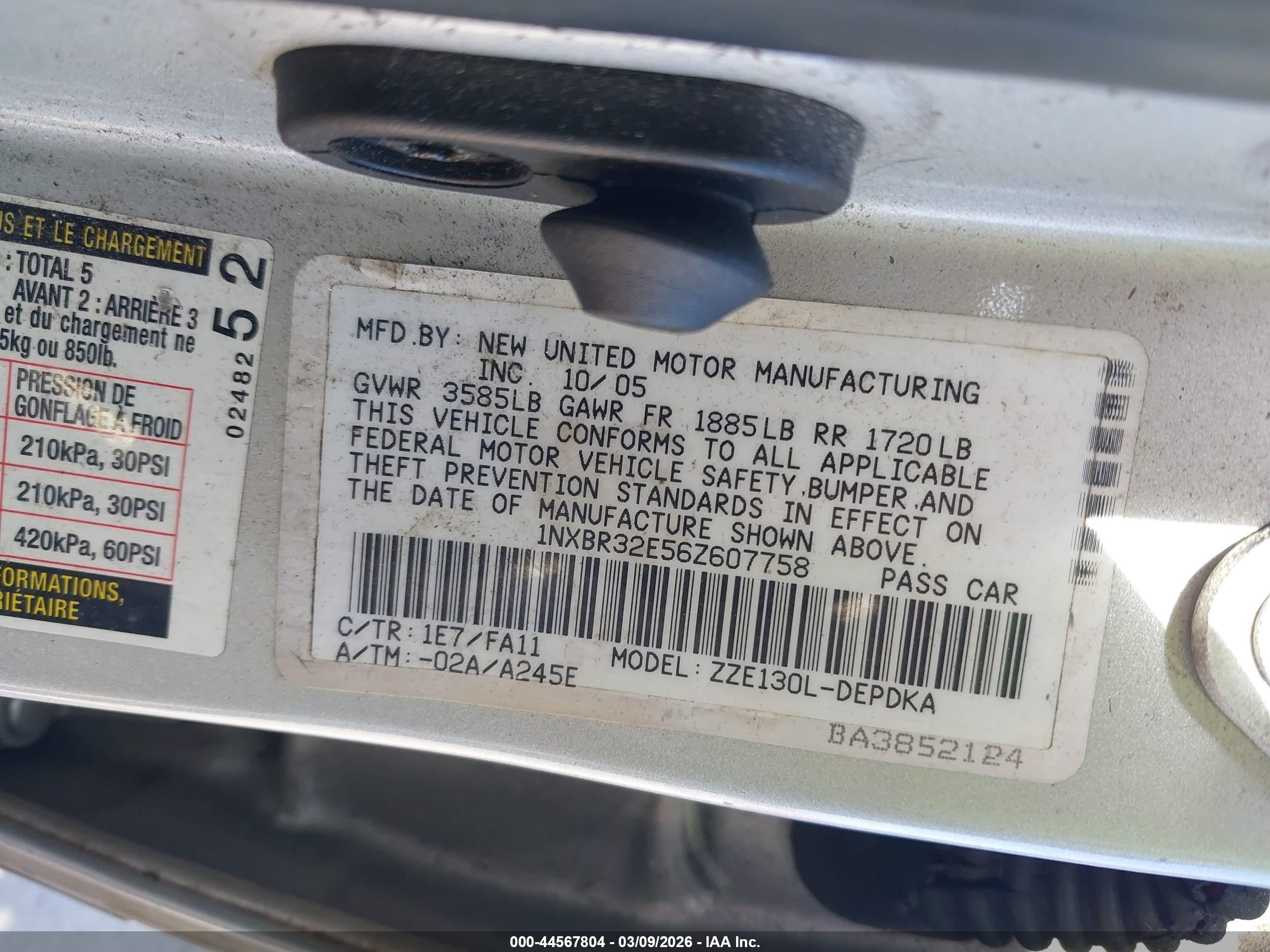 TOYOTA COROLLA image 9