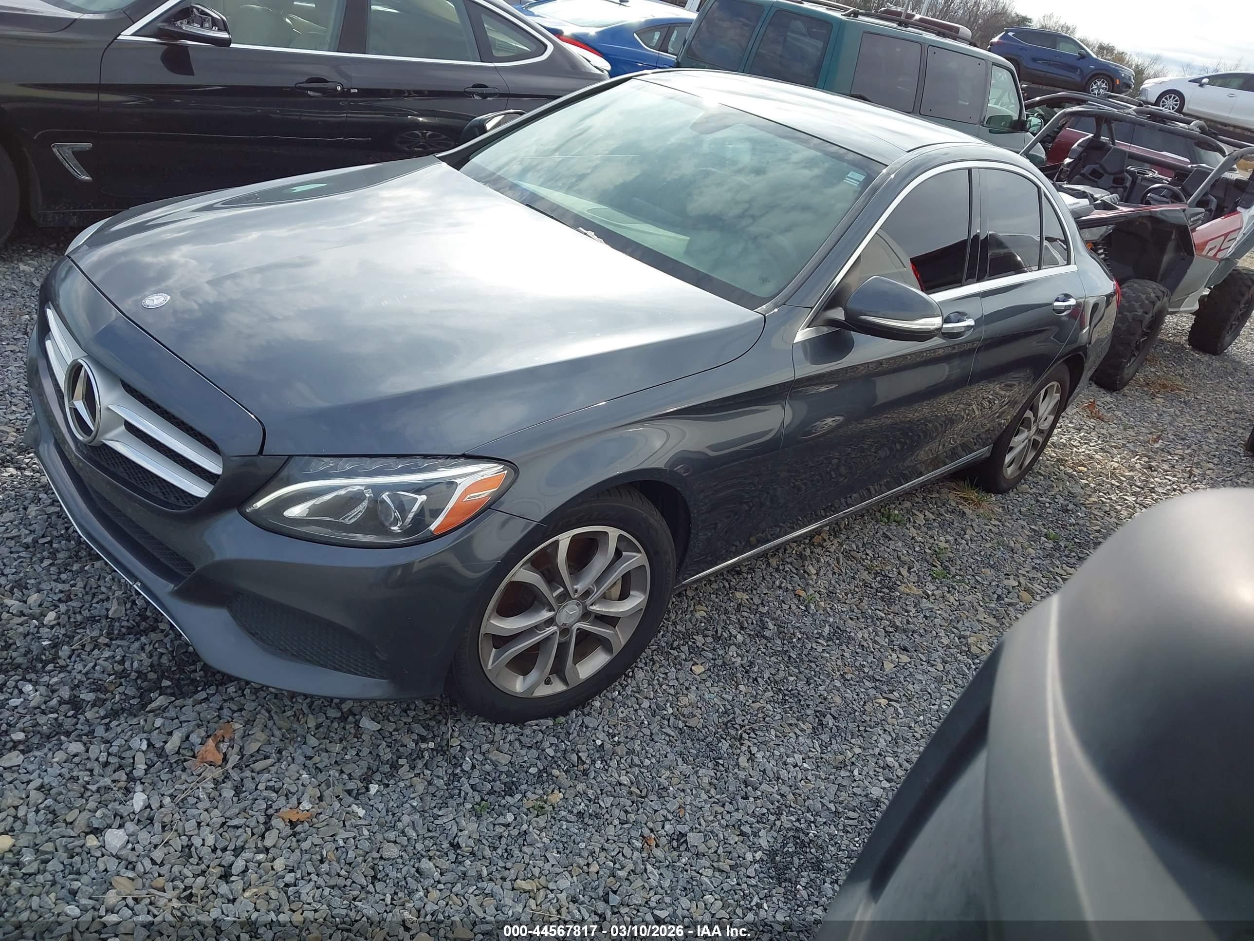 MERCEDES-BENZ C image 2