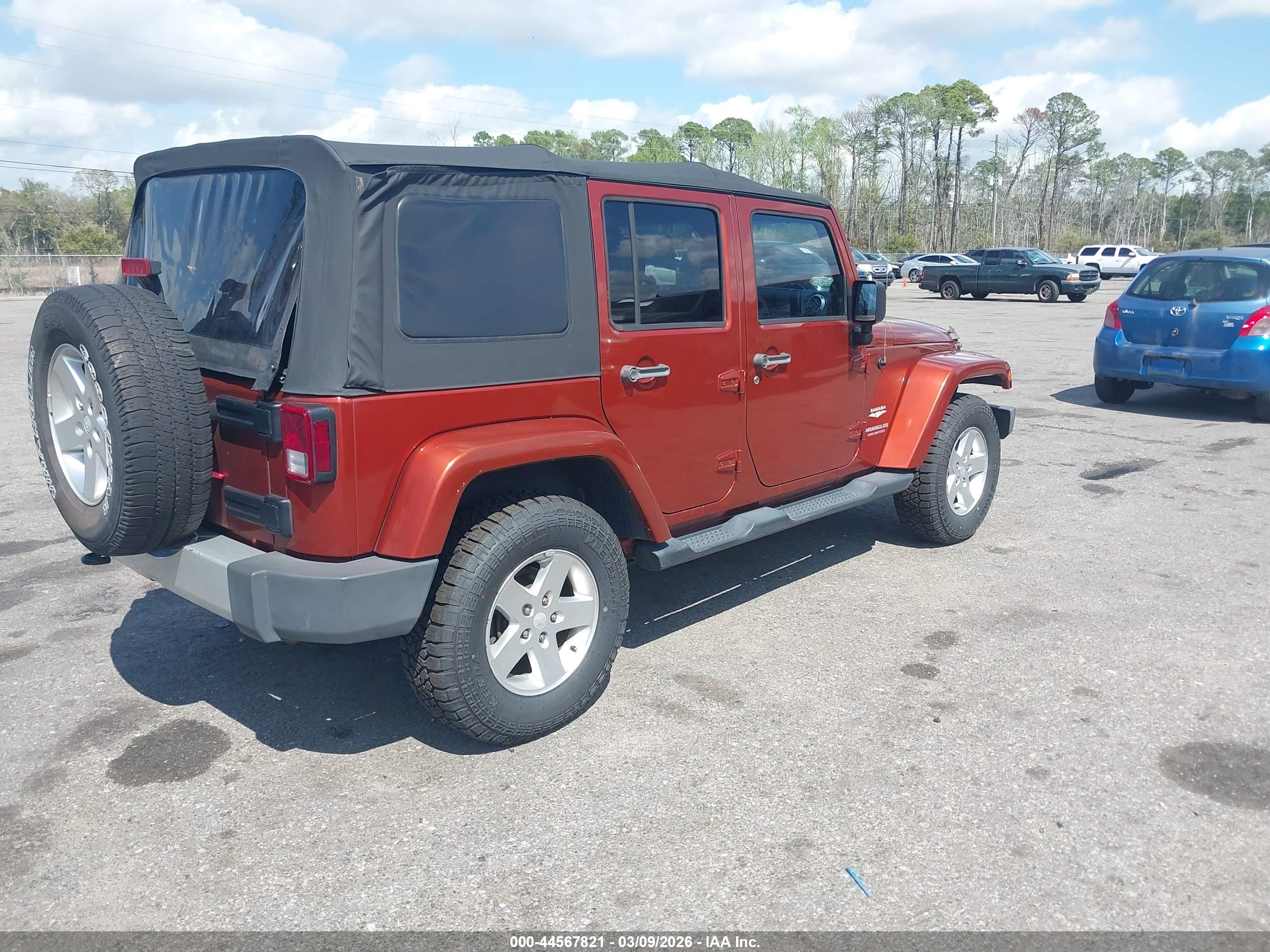 JEEP WRANGLER image 4