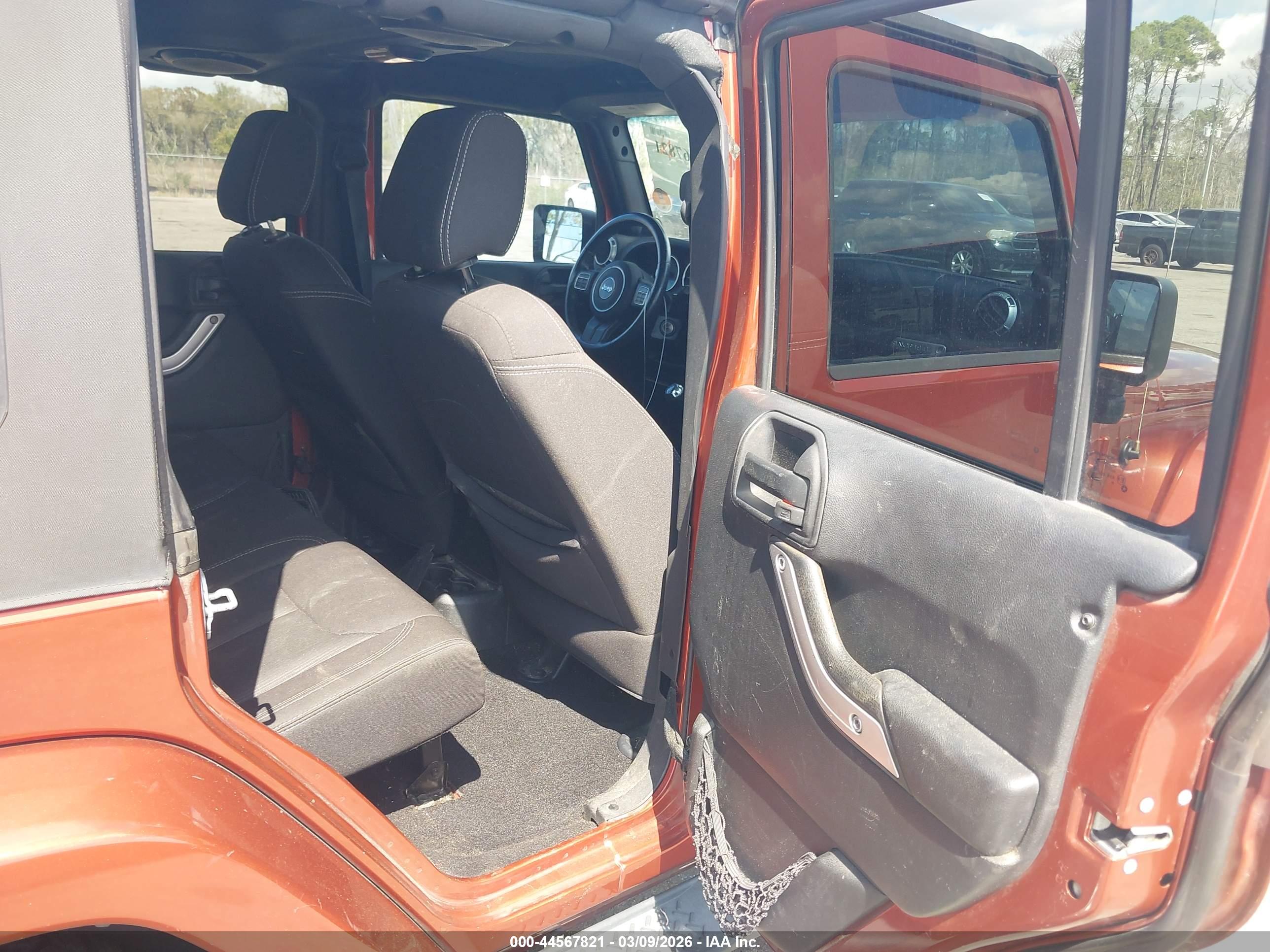 JEEP WRANGLER image 8