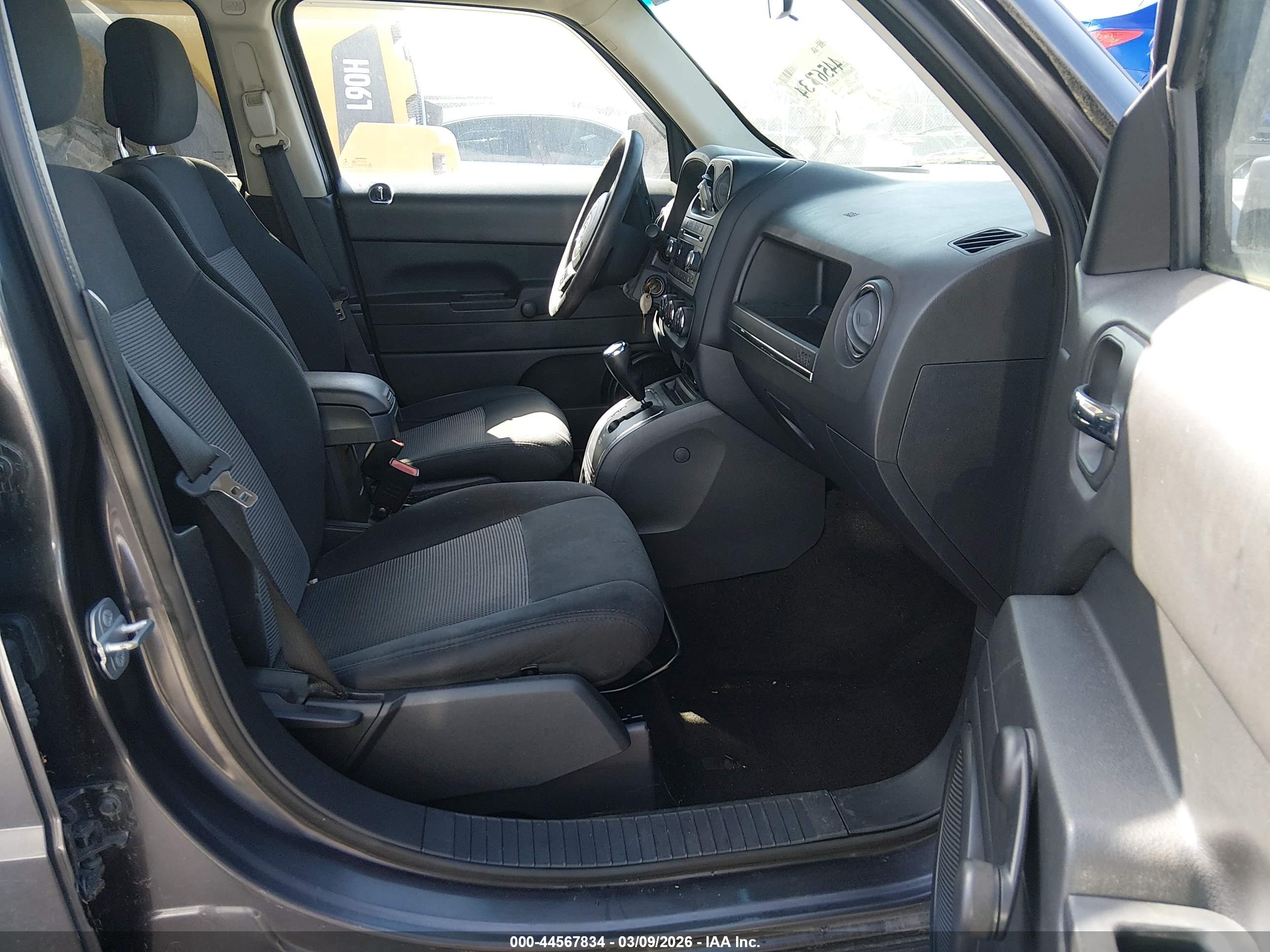 JEEP PATRIOT image 5