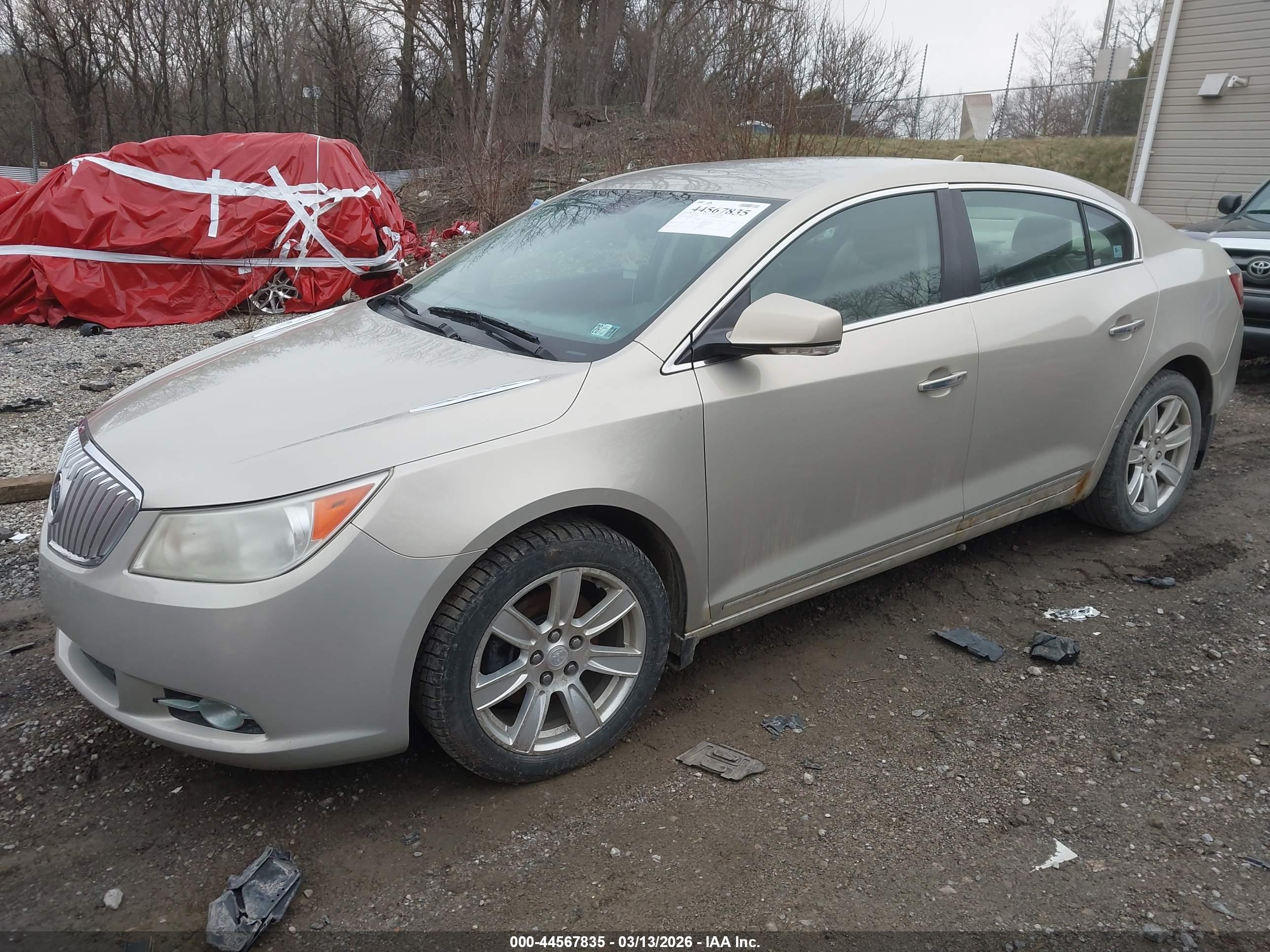 BUICK LACROSSE image 2