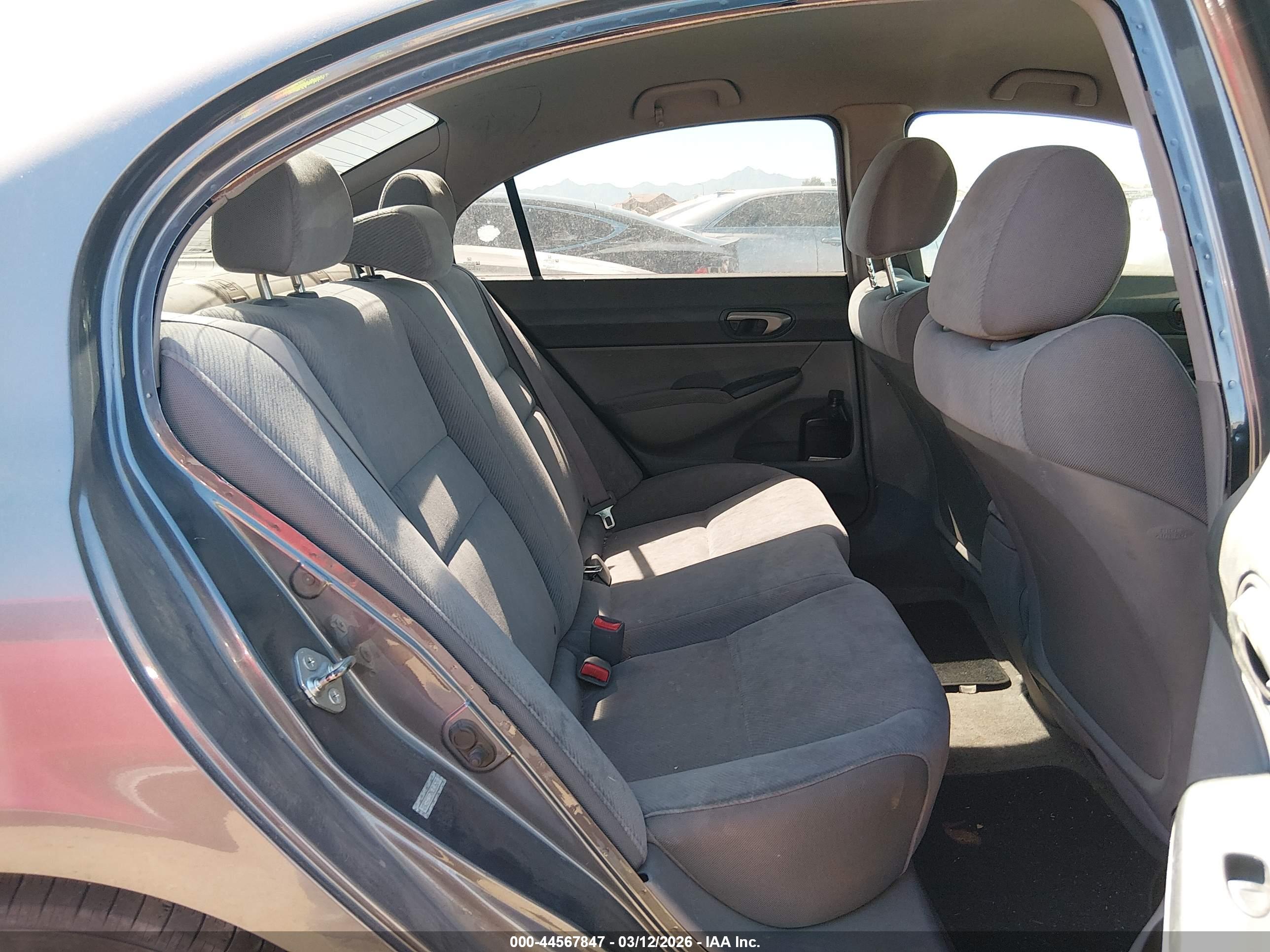 HONDA CIVIC image 8