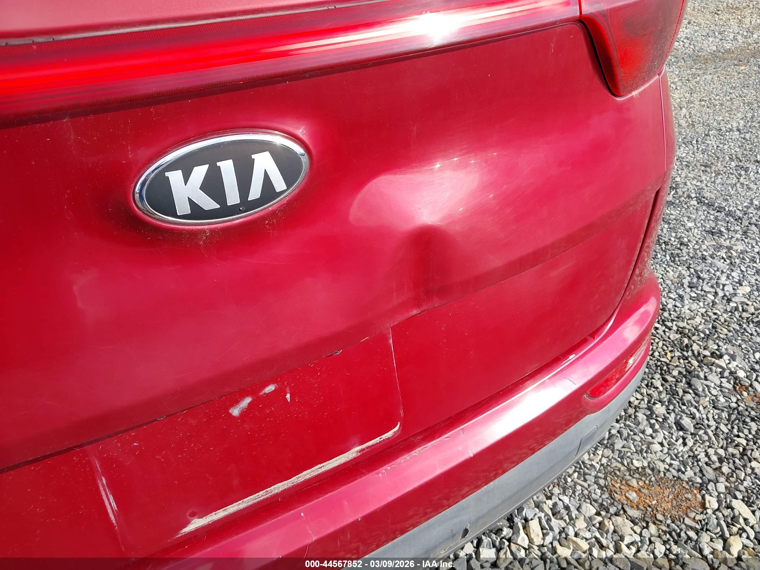 KIA SPORTAGE image 6