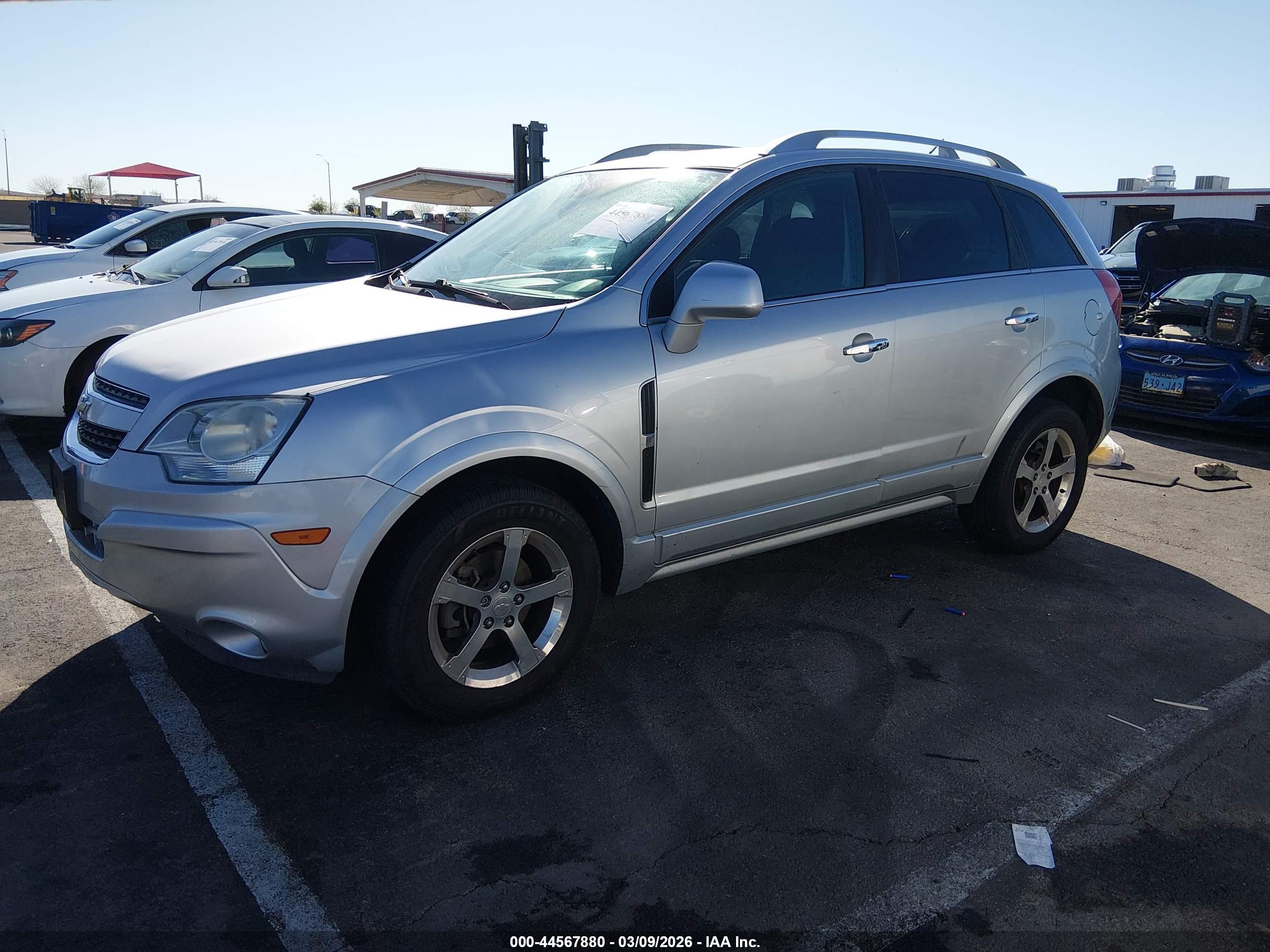 CHEVROLET CAPTIVA image 2