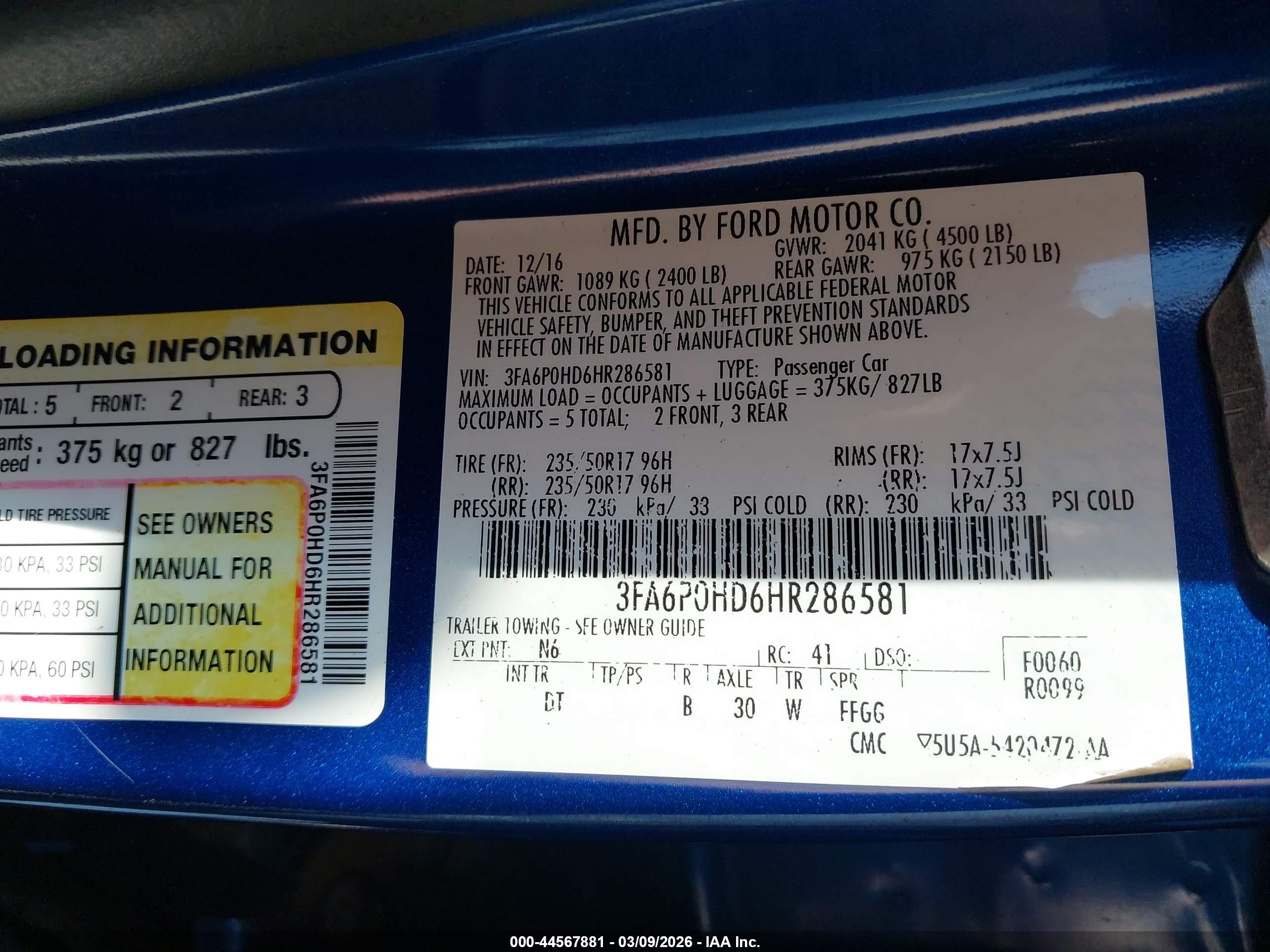 FORD FUSION image 9