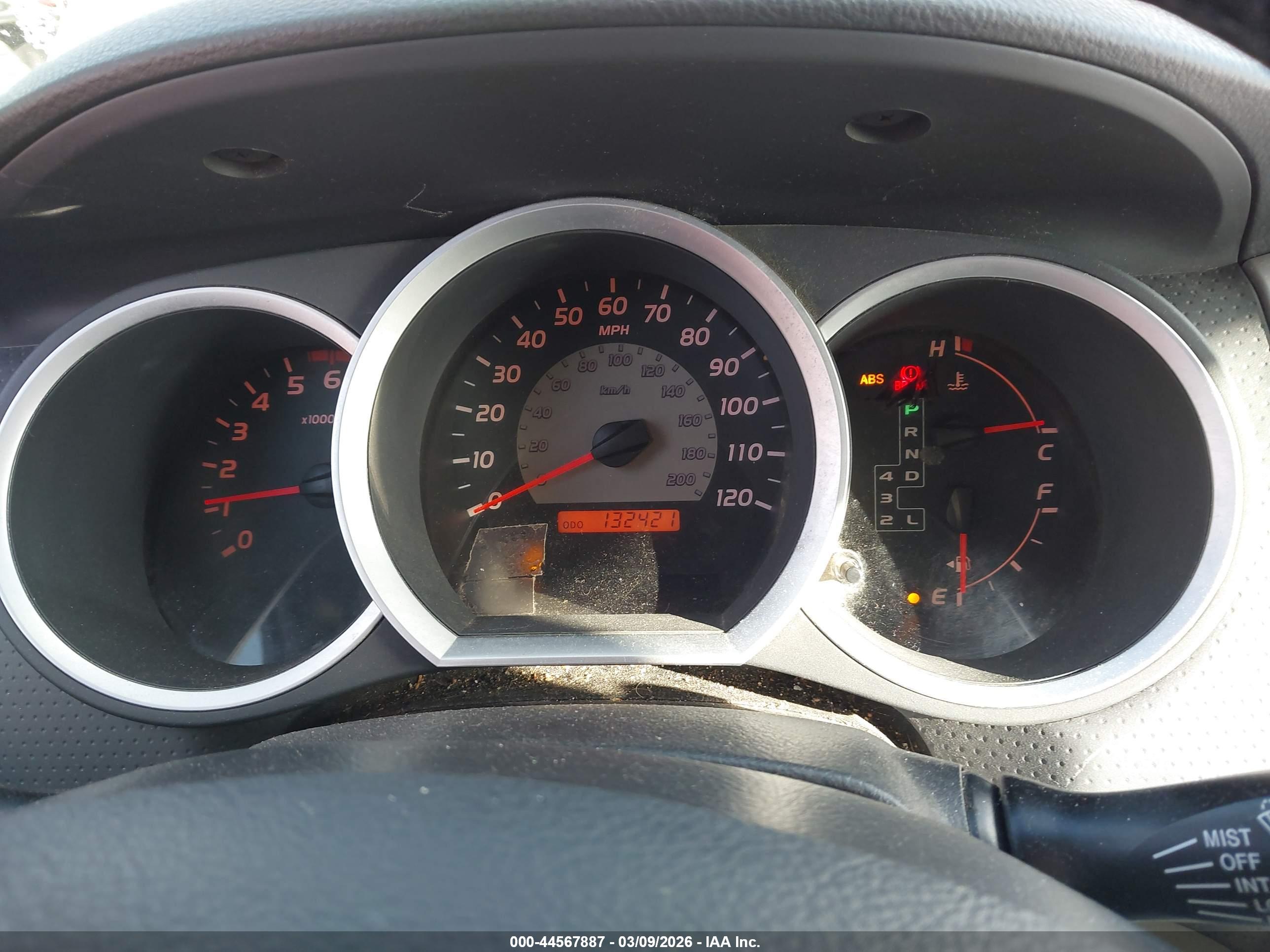 TOYOTA TACOMA image 7