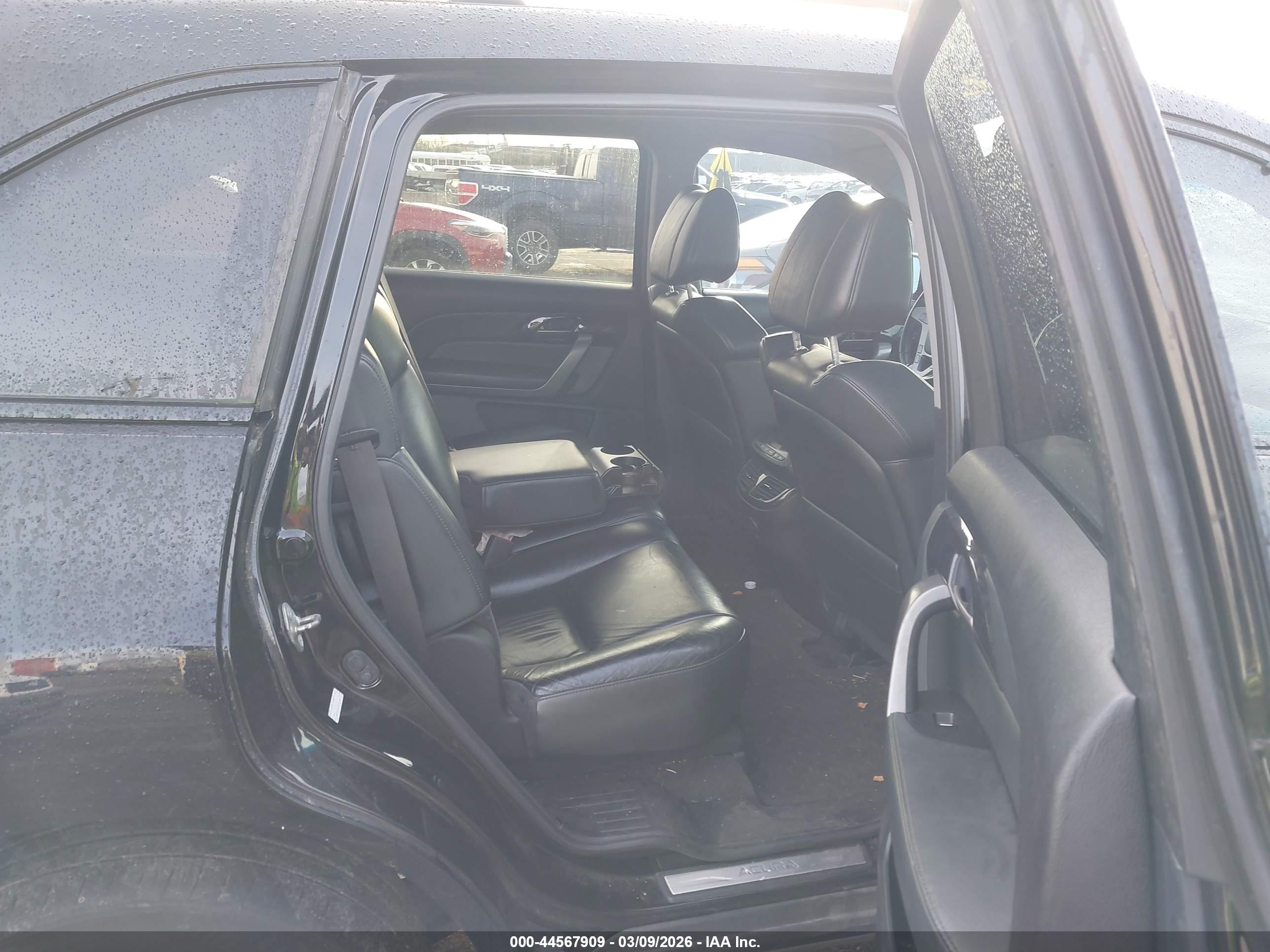 ACURA MDX image 8