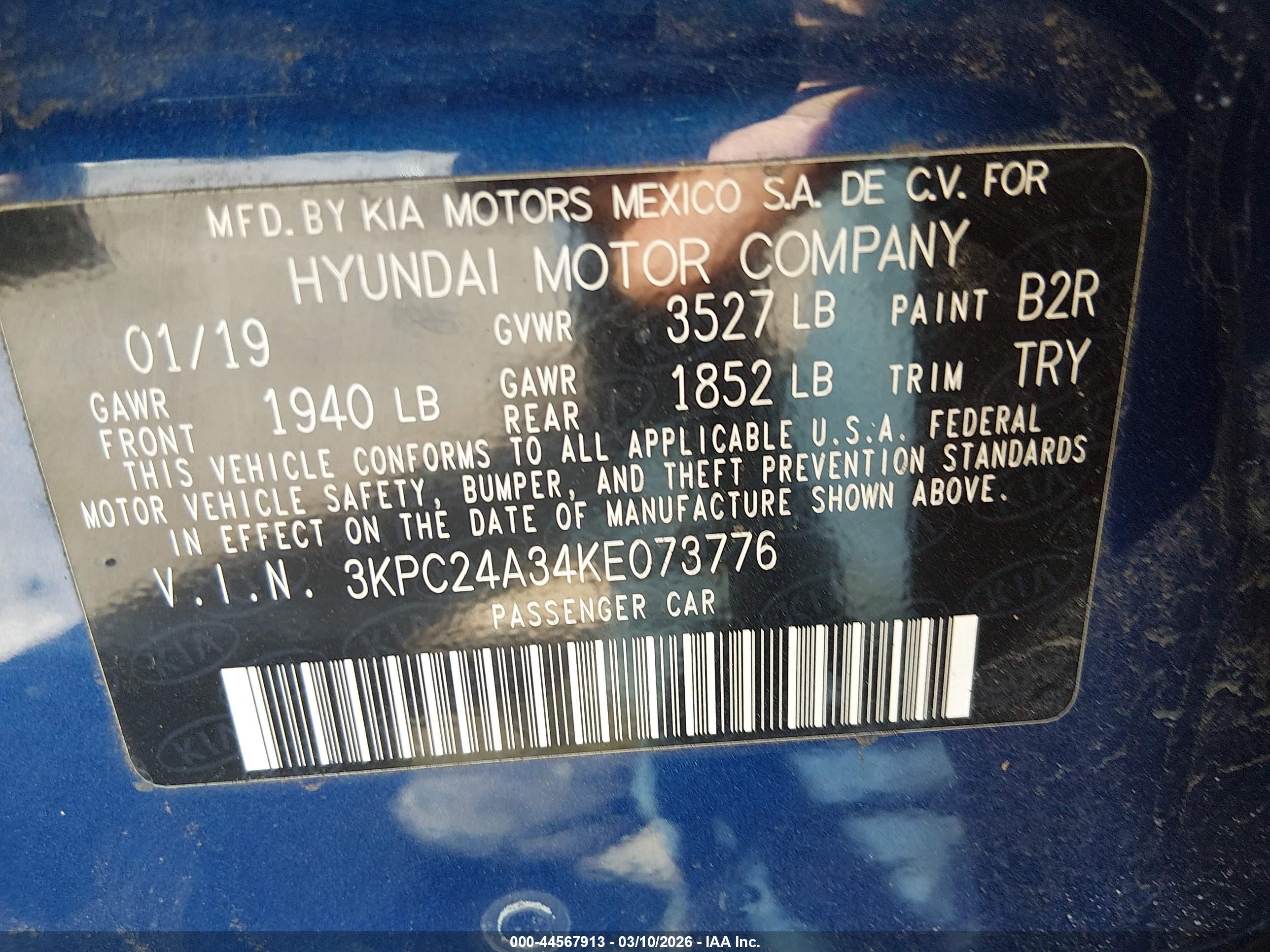 HYUNDAI ACCENT image 9