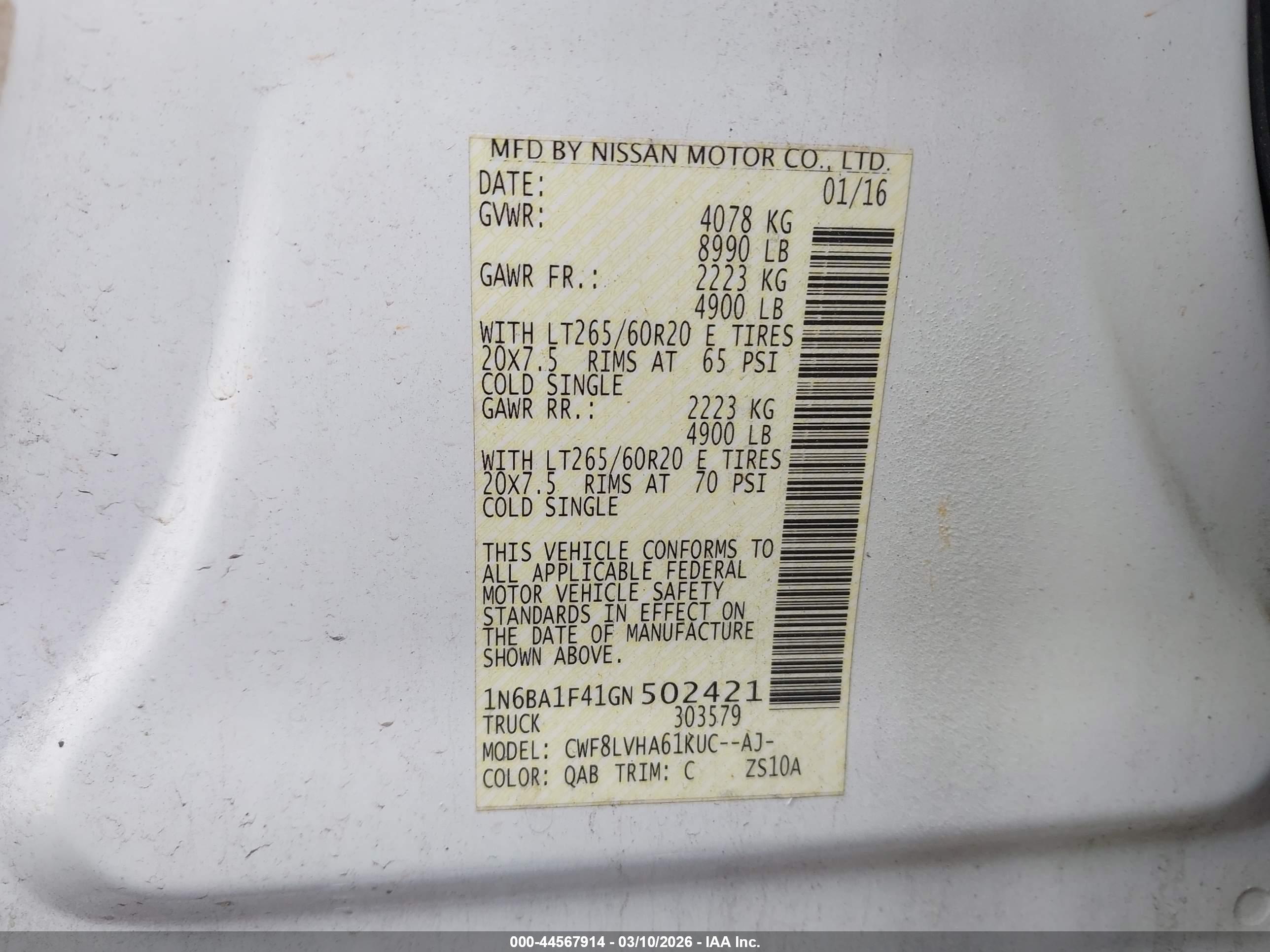 NISSAN TITAN image 9
