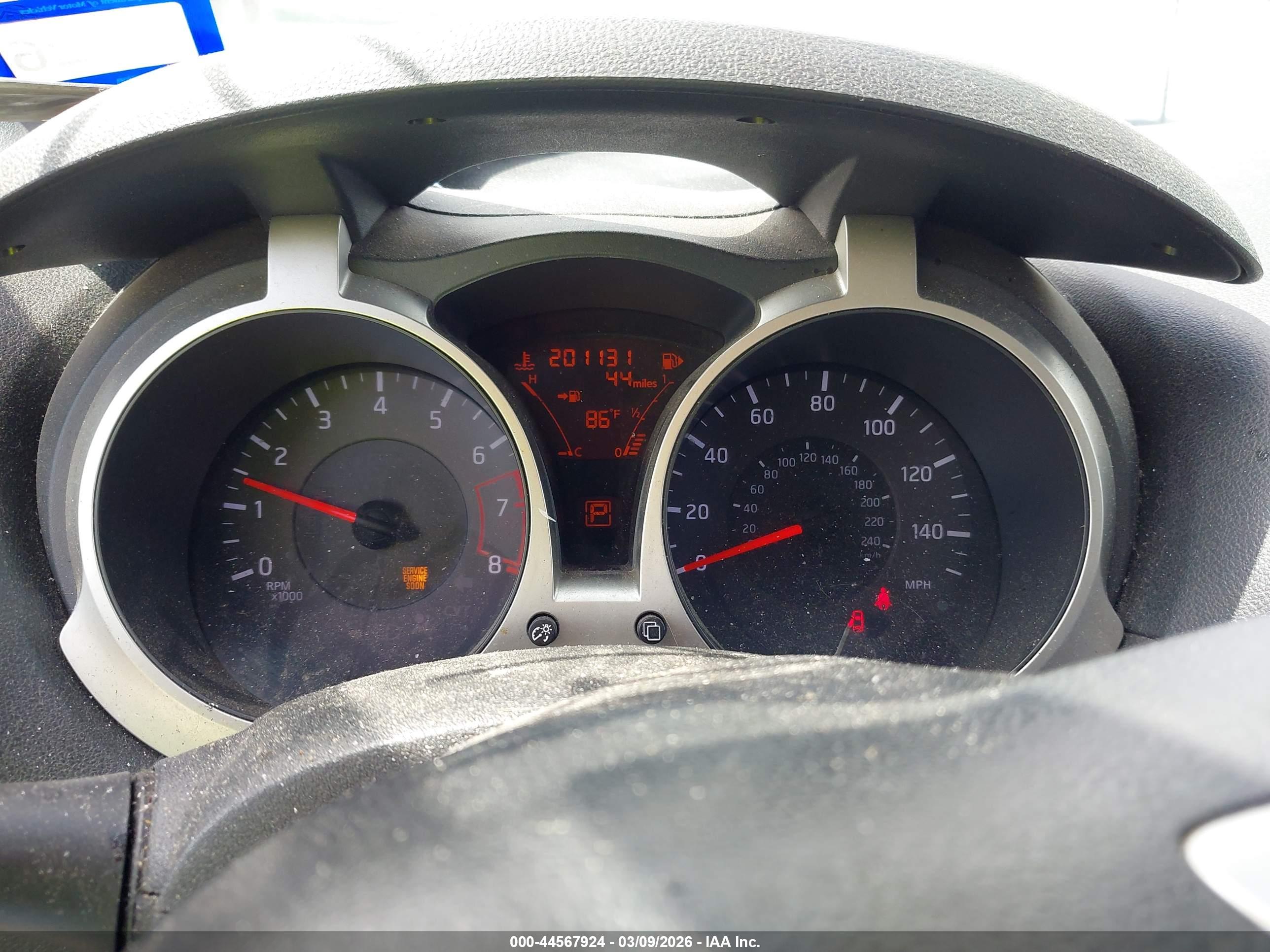 NISSAN JUKE image 7