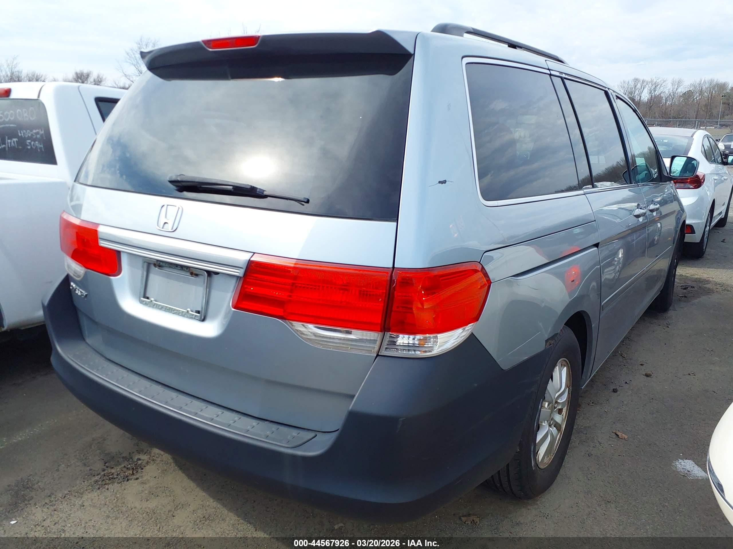 HONDA ODYSSEY image 6