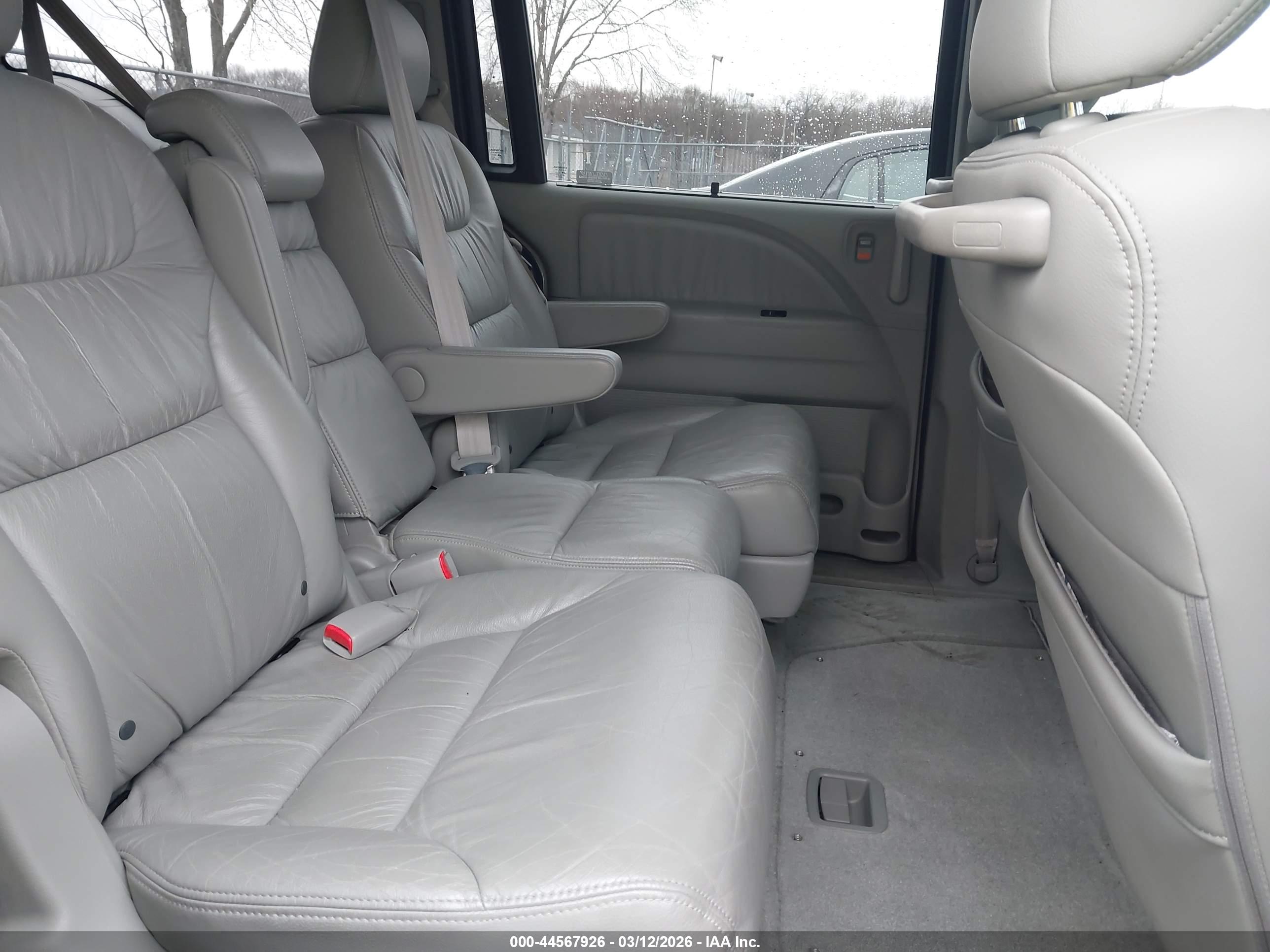 HONDA ODYSSEY image 8