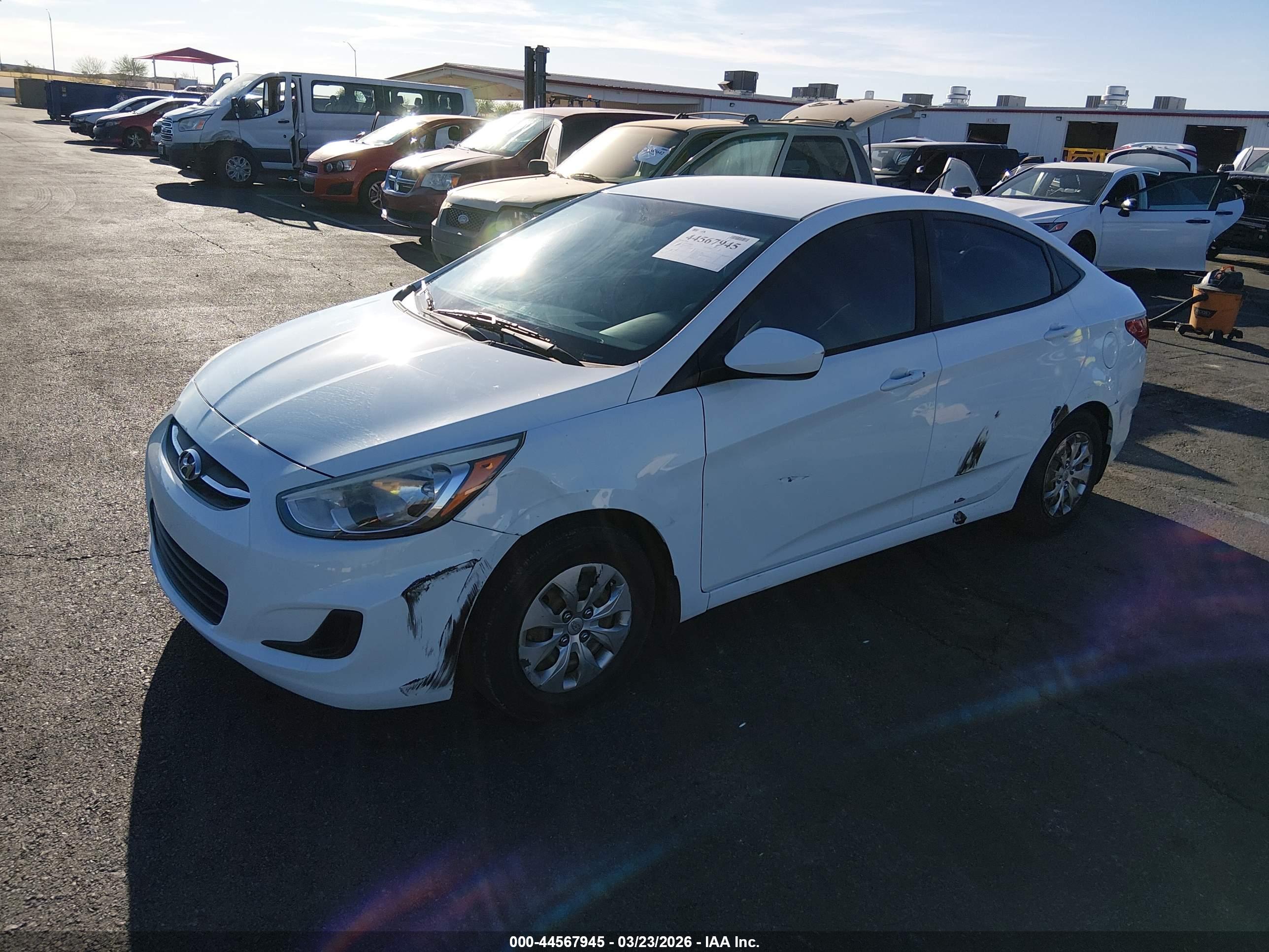 HYUNDAI ACCENT image 2