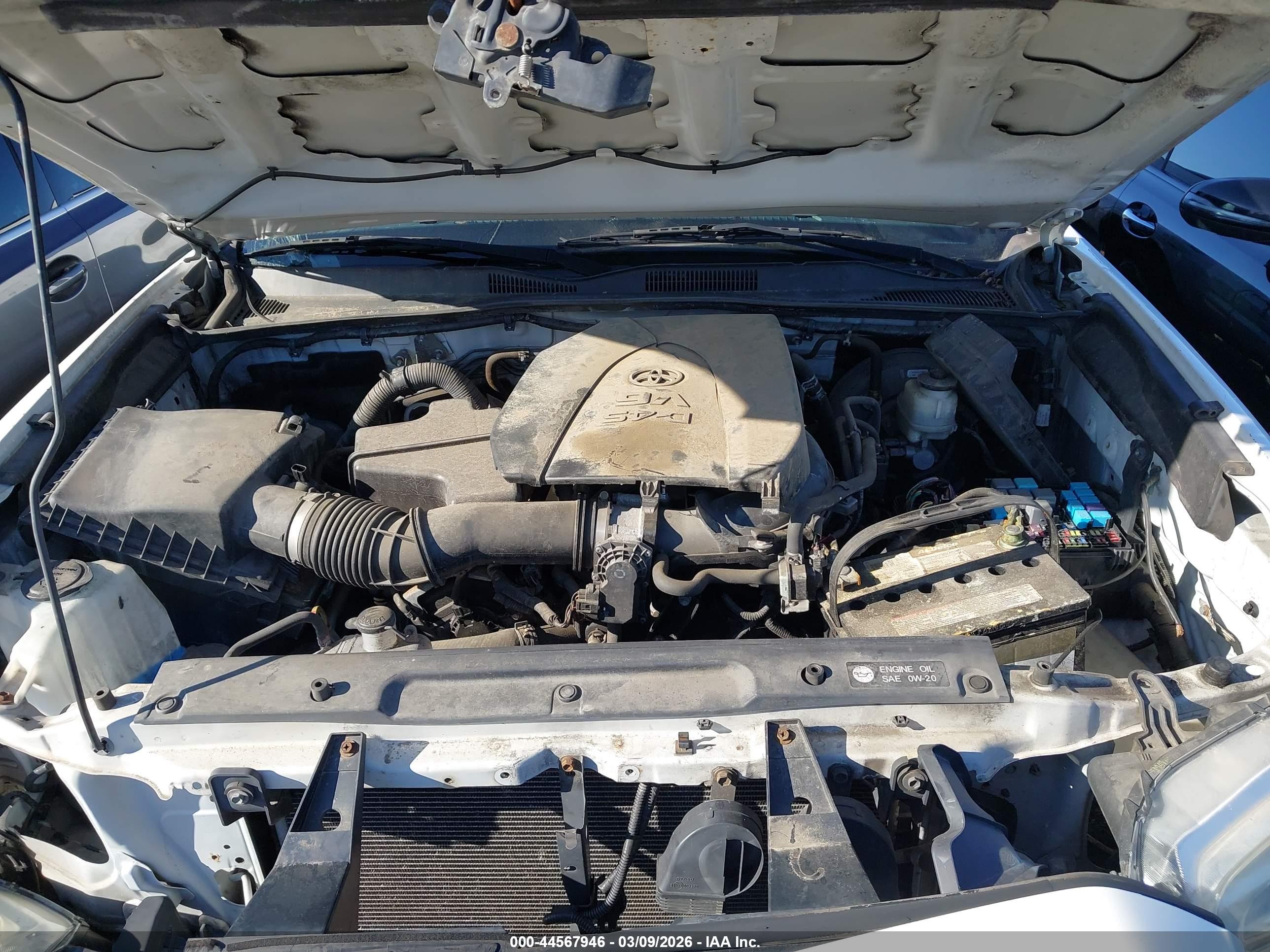 TOYOTA TACOMA image 10
