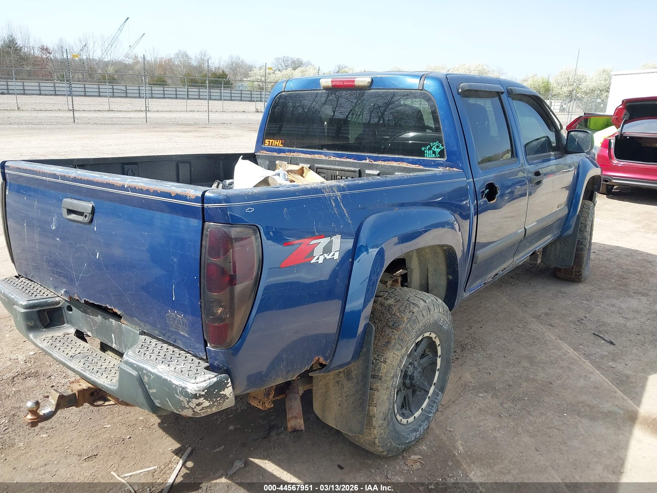 CHEVROLET COLORADO image 4