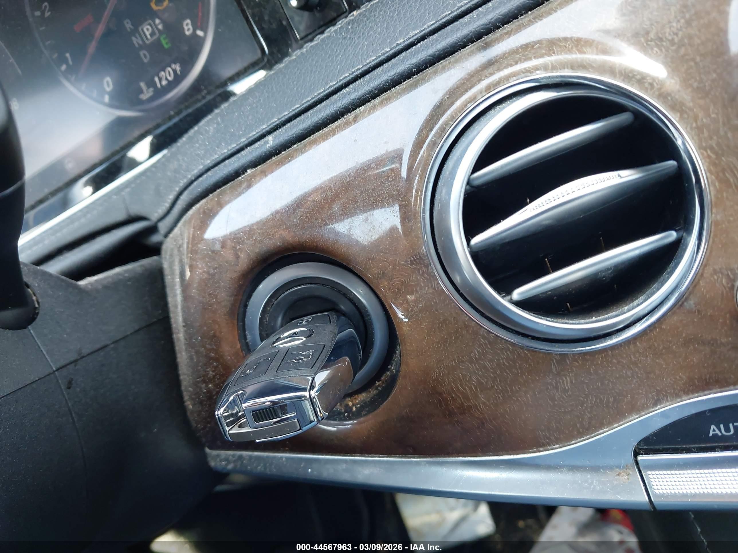 MERCEDES-BENZ S image 11