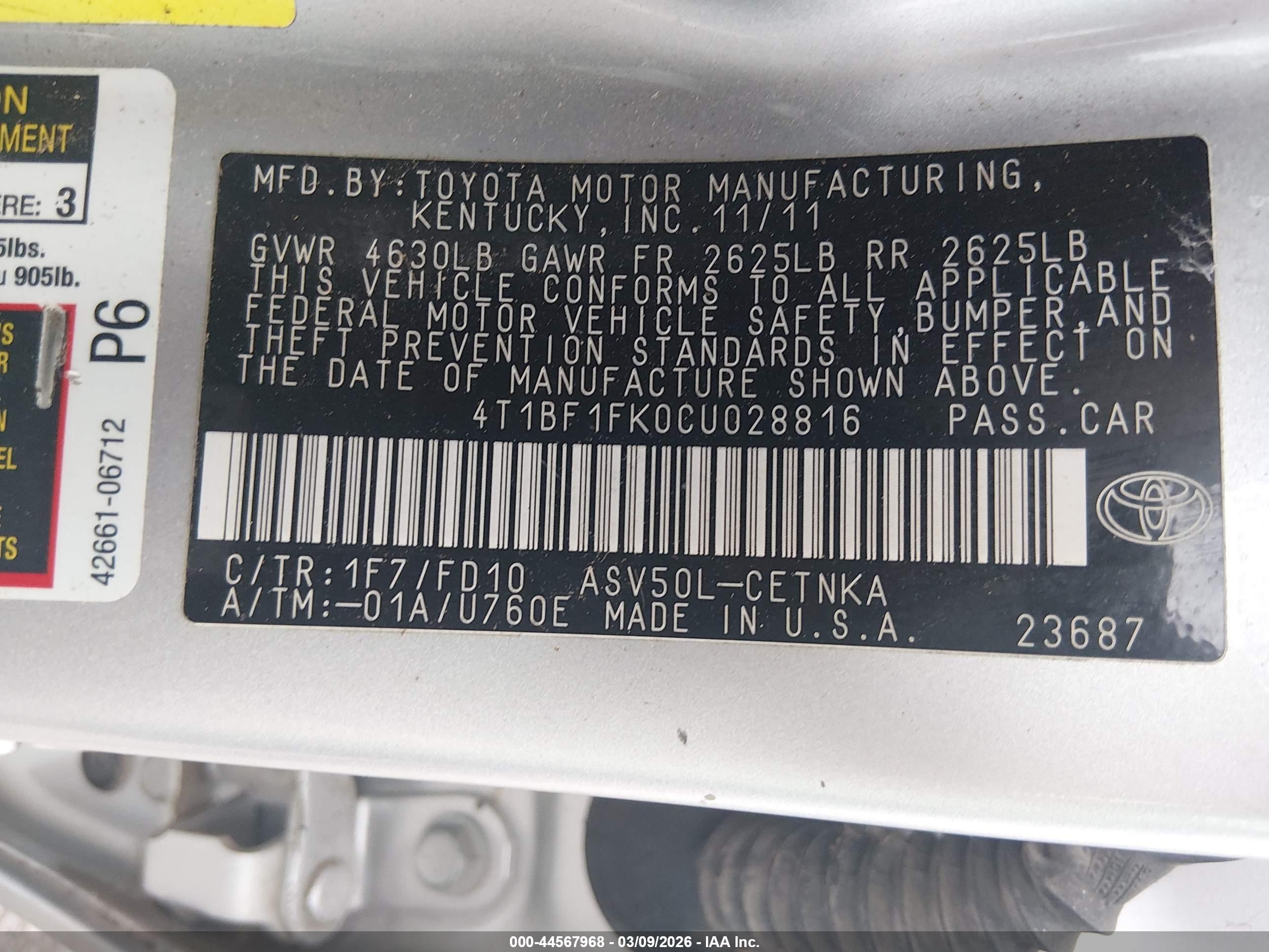 TOYOTA CAMRY image 9