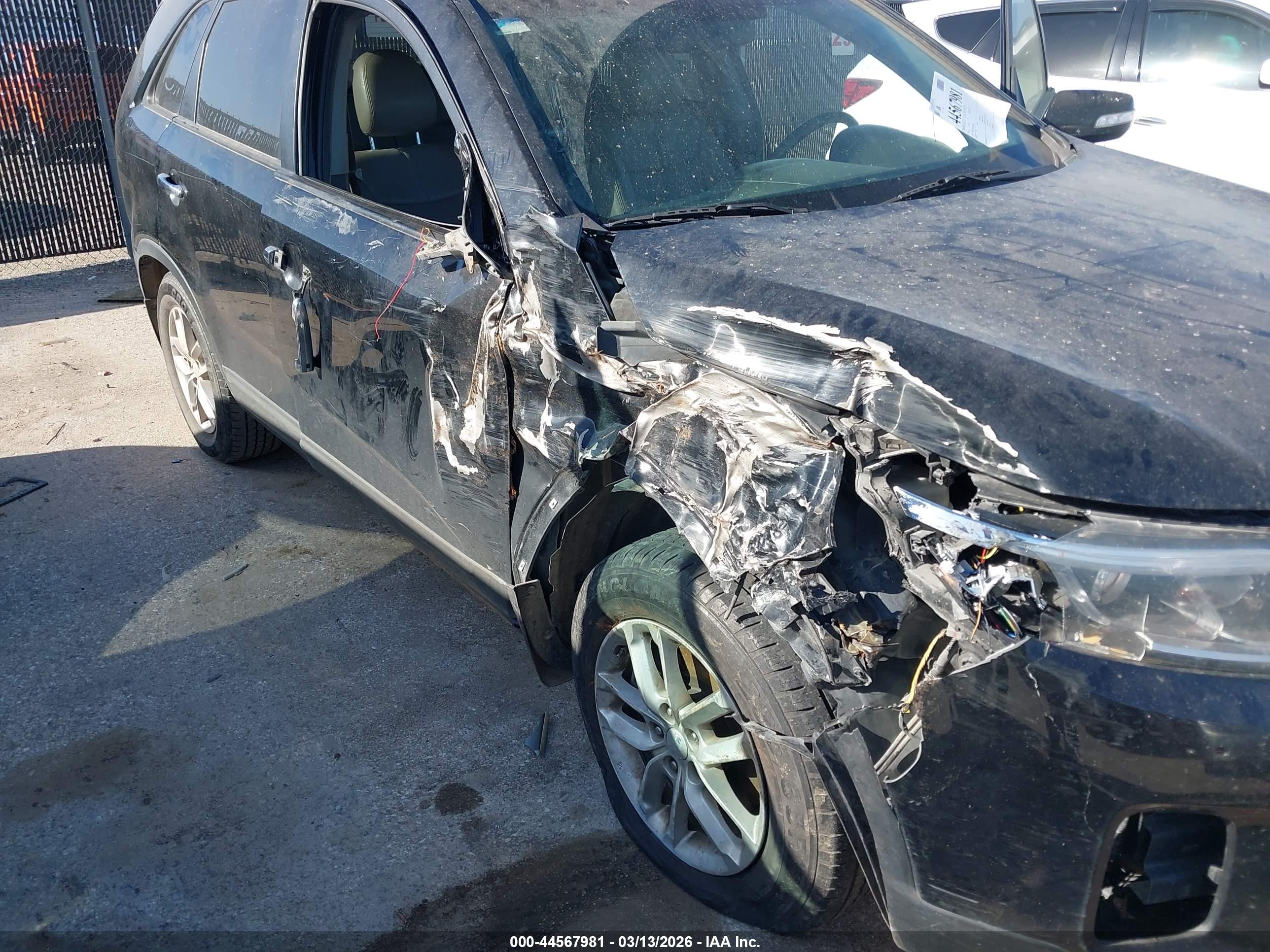 KIA SORENTO image 6
