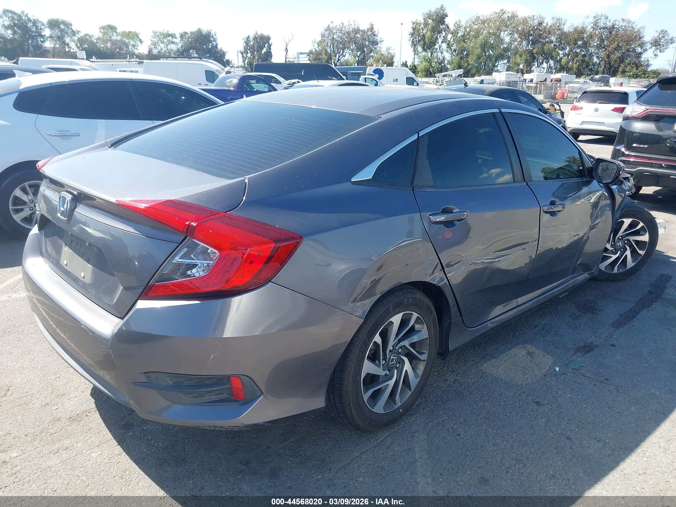 HONDA CIVIC image 4