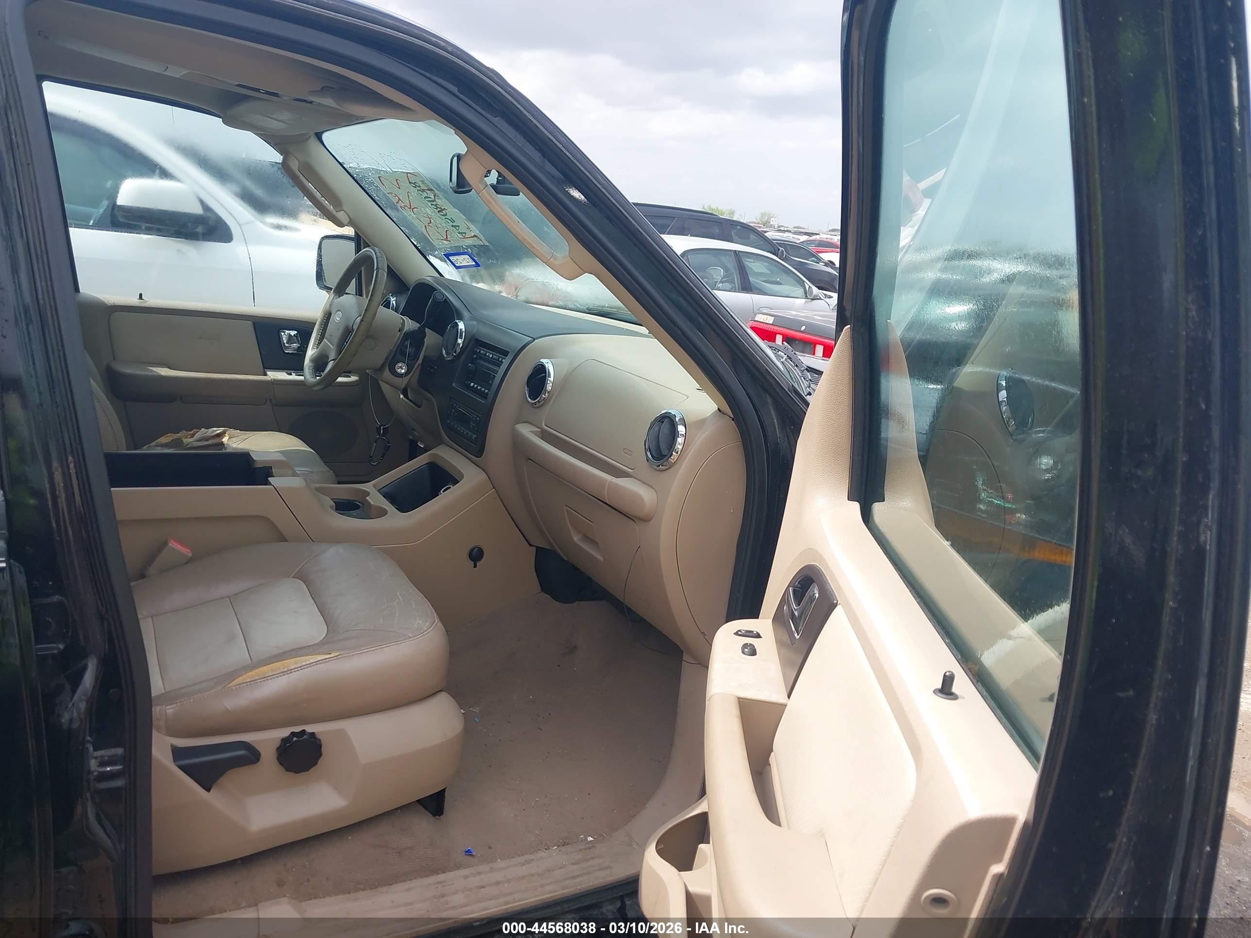 FORD EXPEDITION image 5