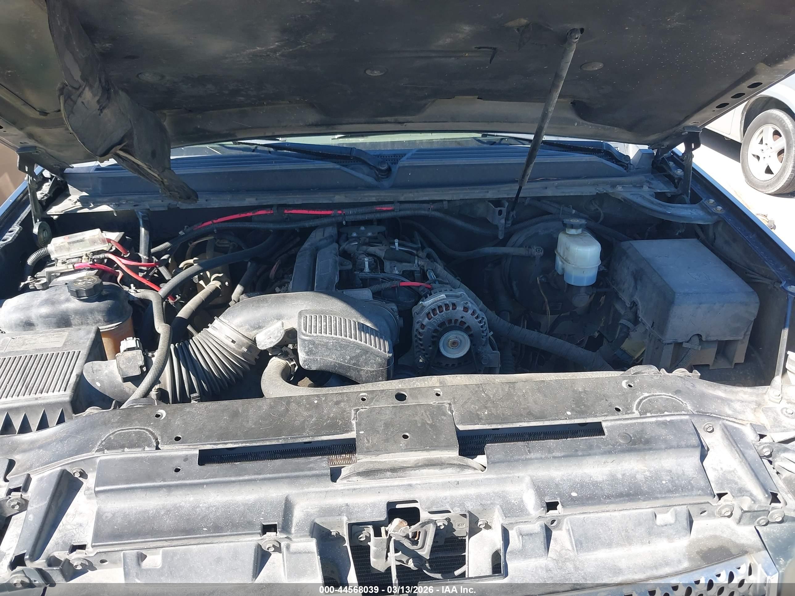 GMC YUKON image 10
