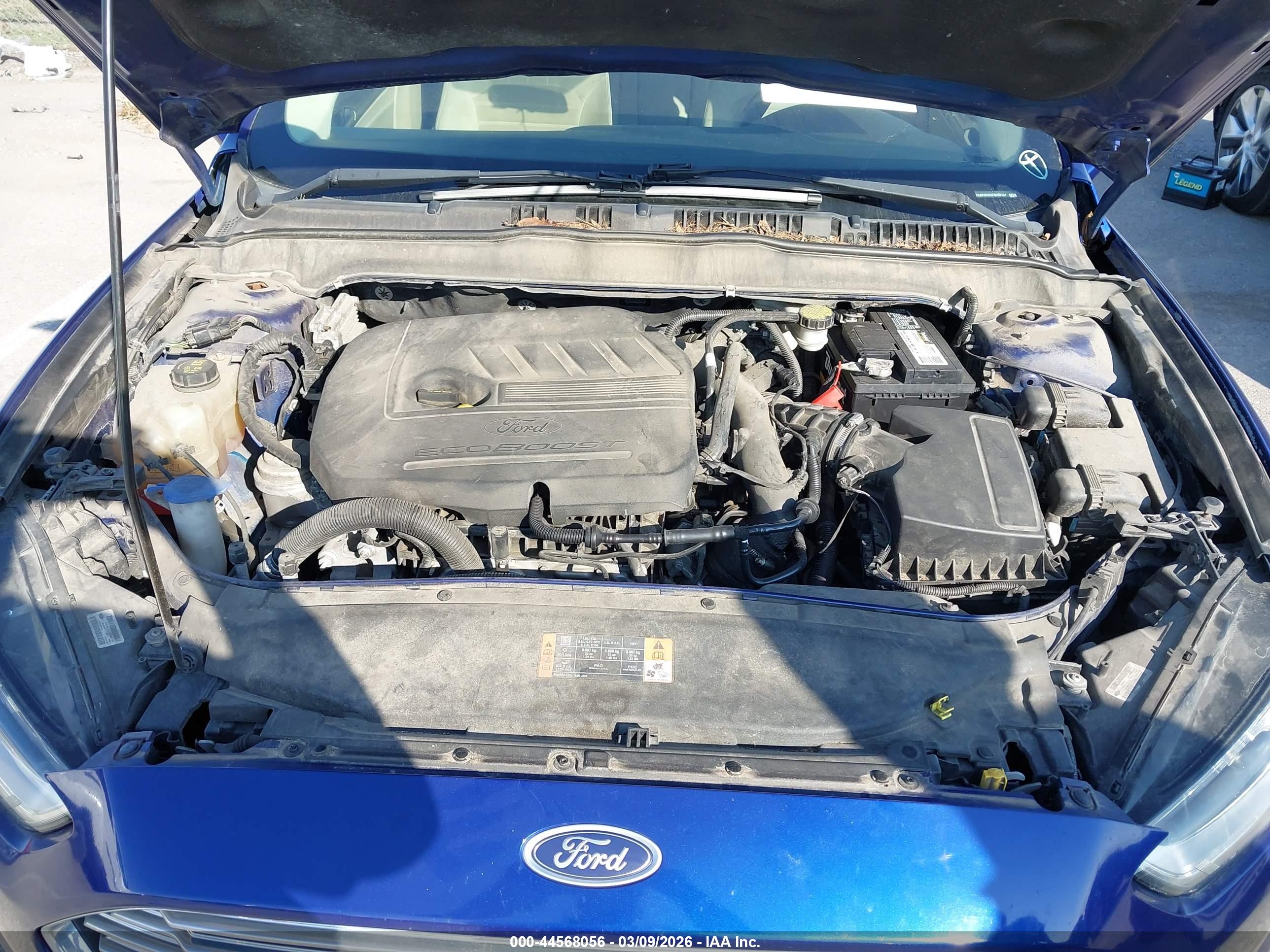 FORD FUSION image 10