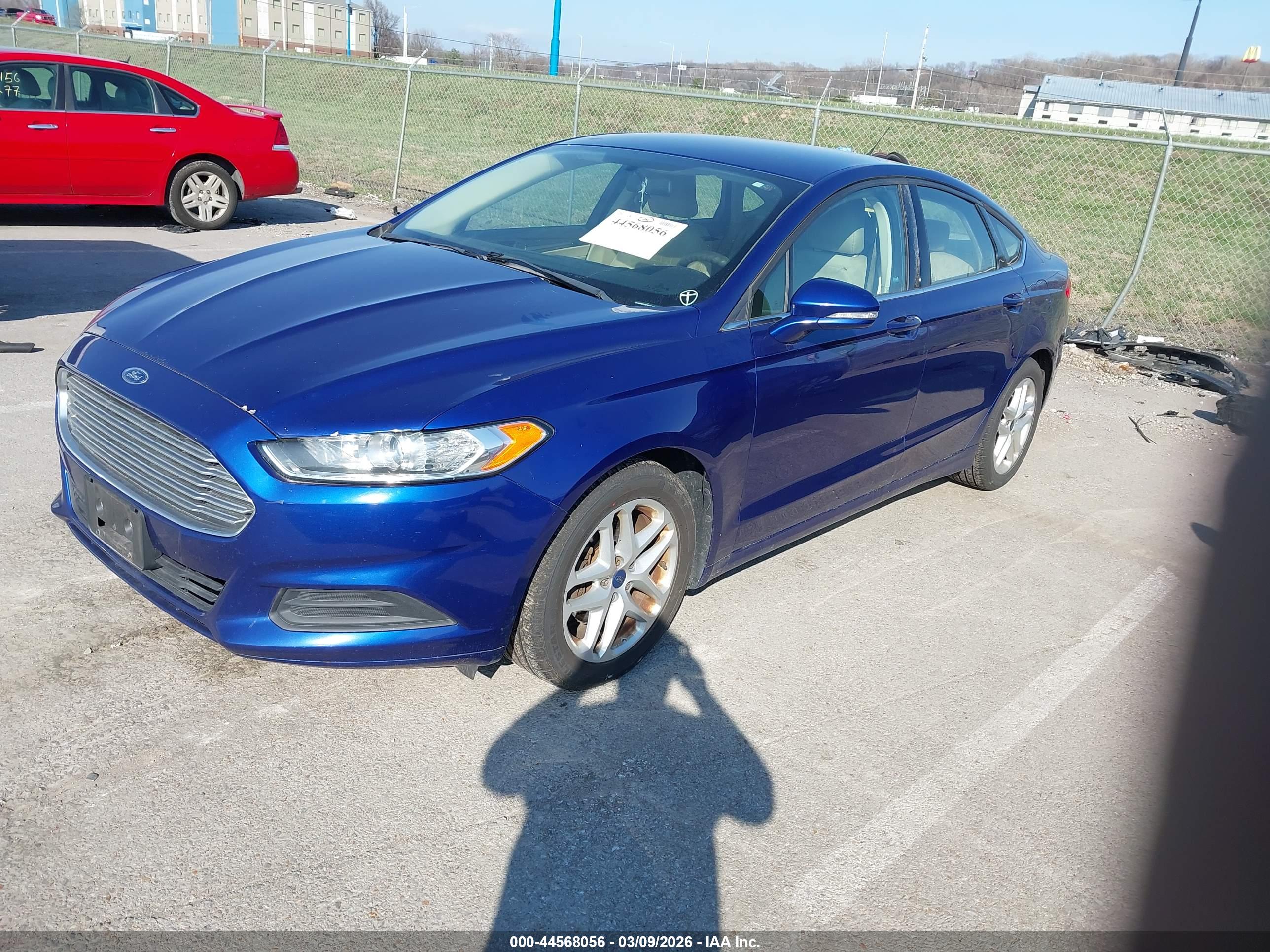 FORD FUSION image 2