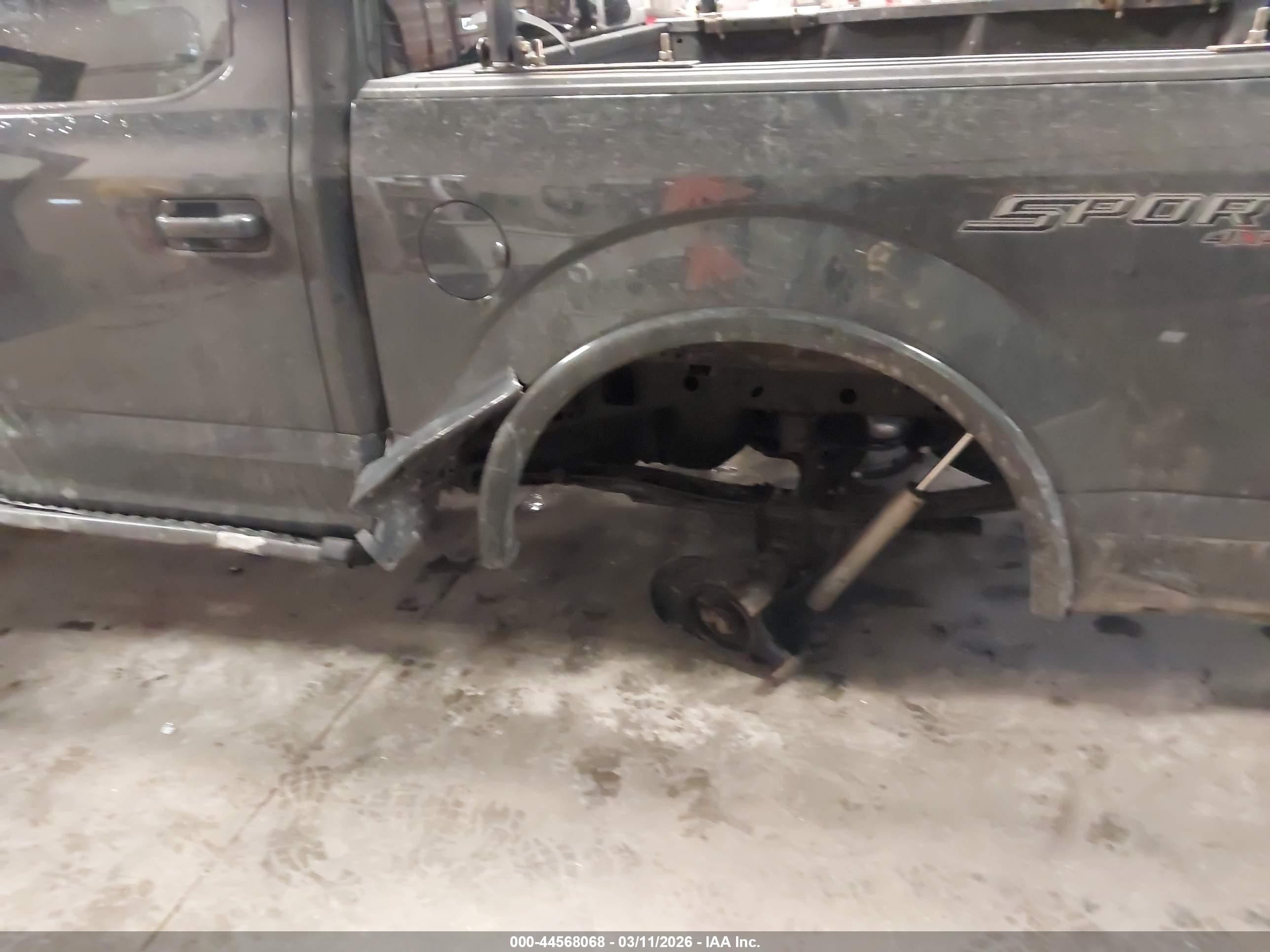 FORD F-150 image 6