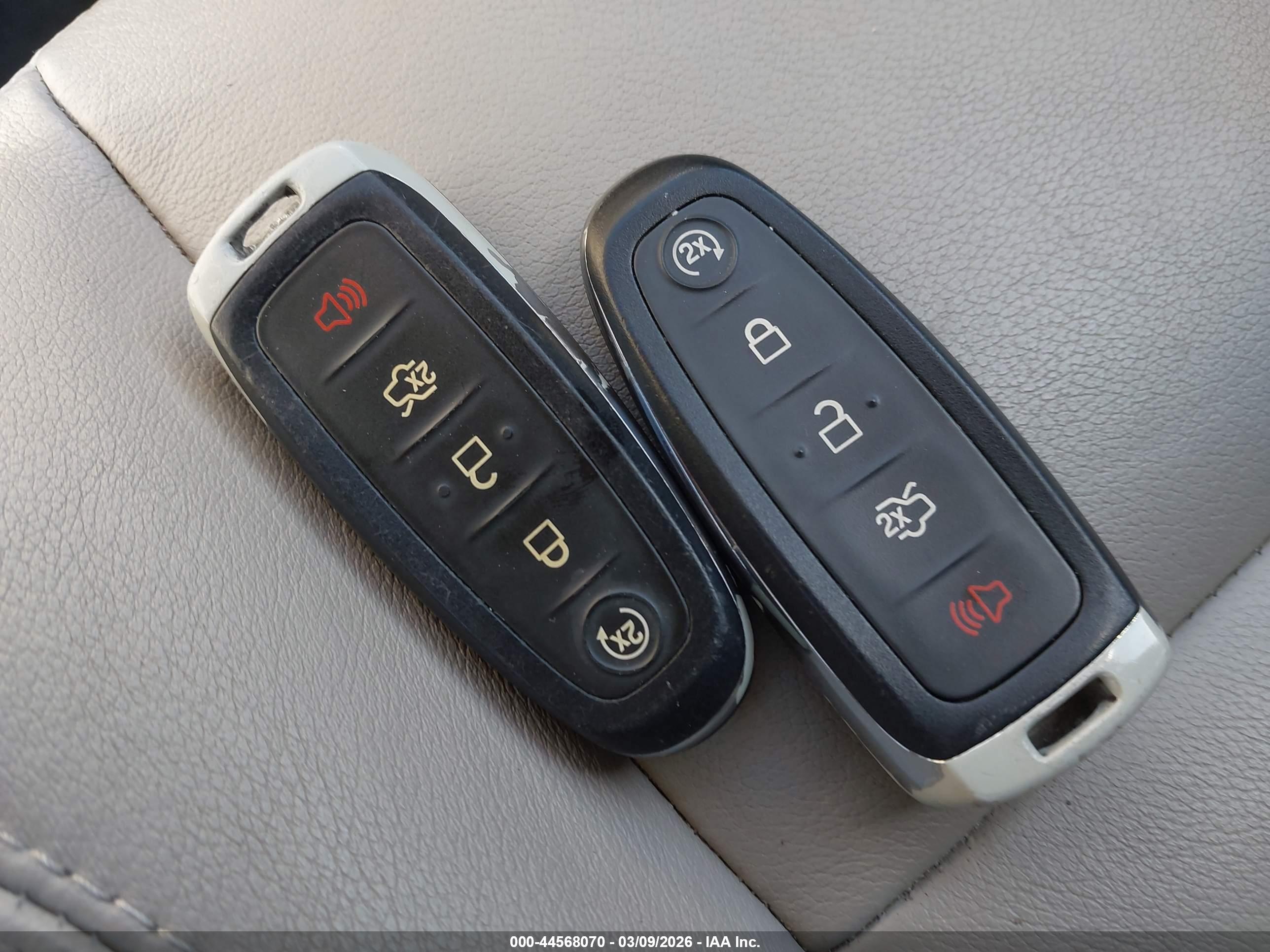 FORD ESCAPE image 11