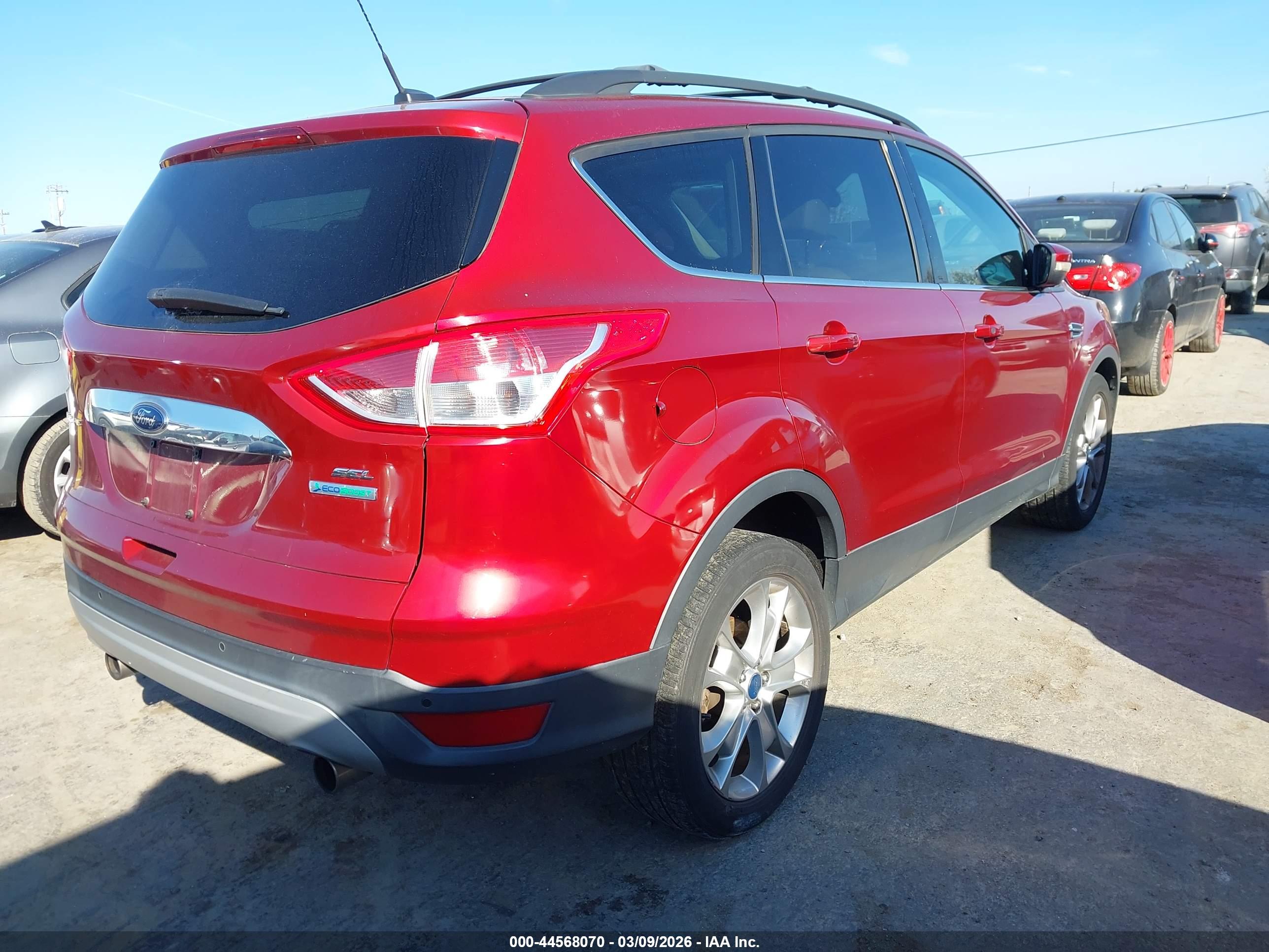 FORD ESCAPE image 4