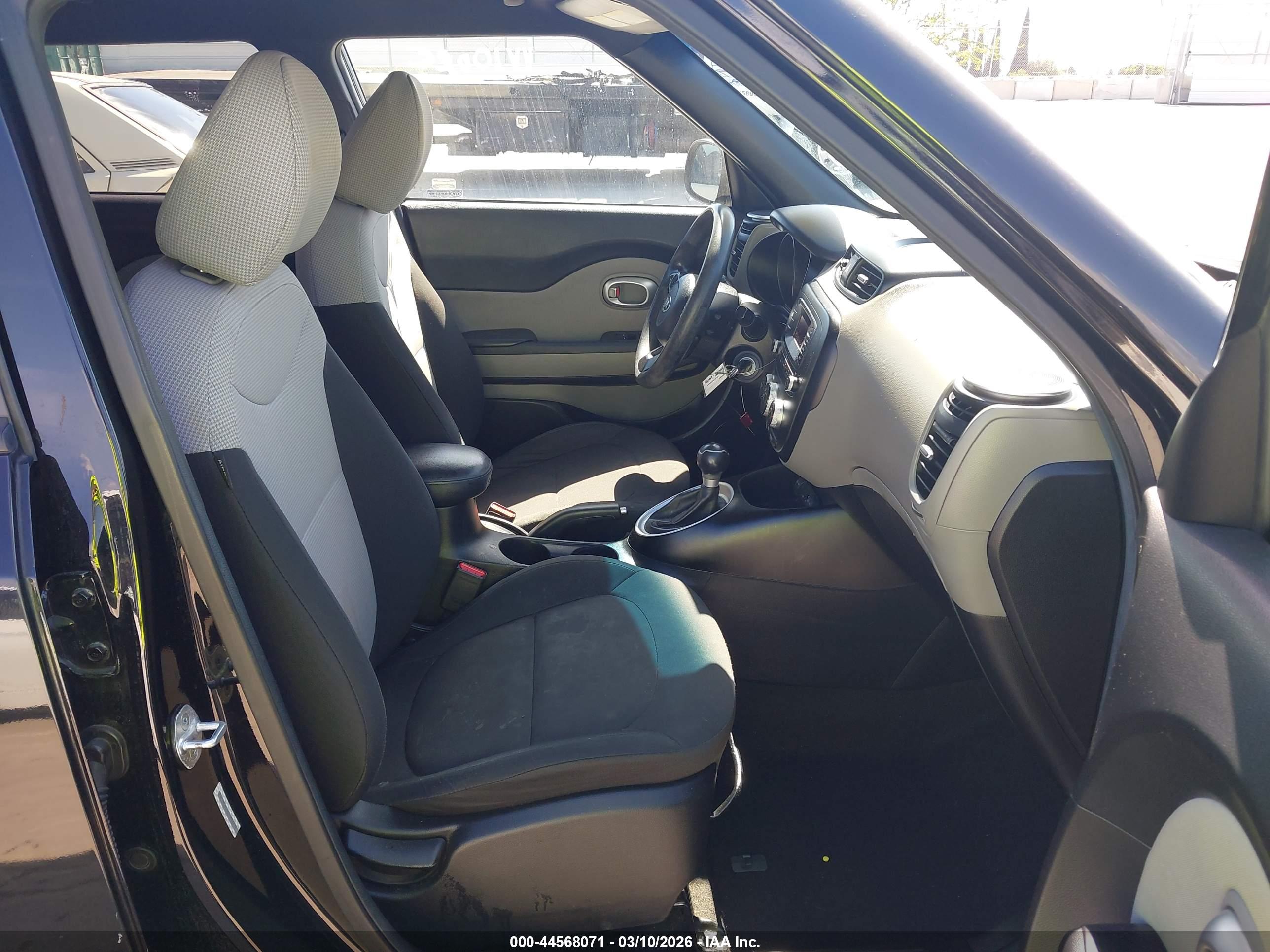 KIA SOUL image 5