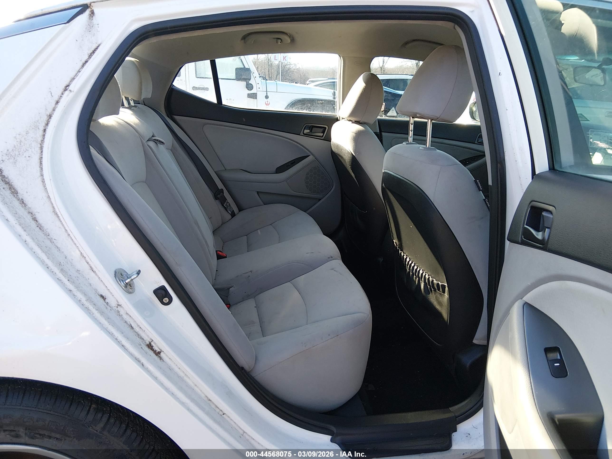 KIA OPTIMA image 8