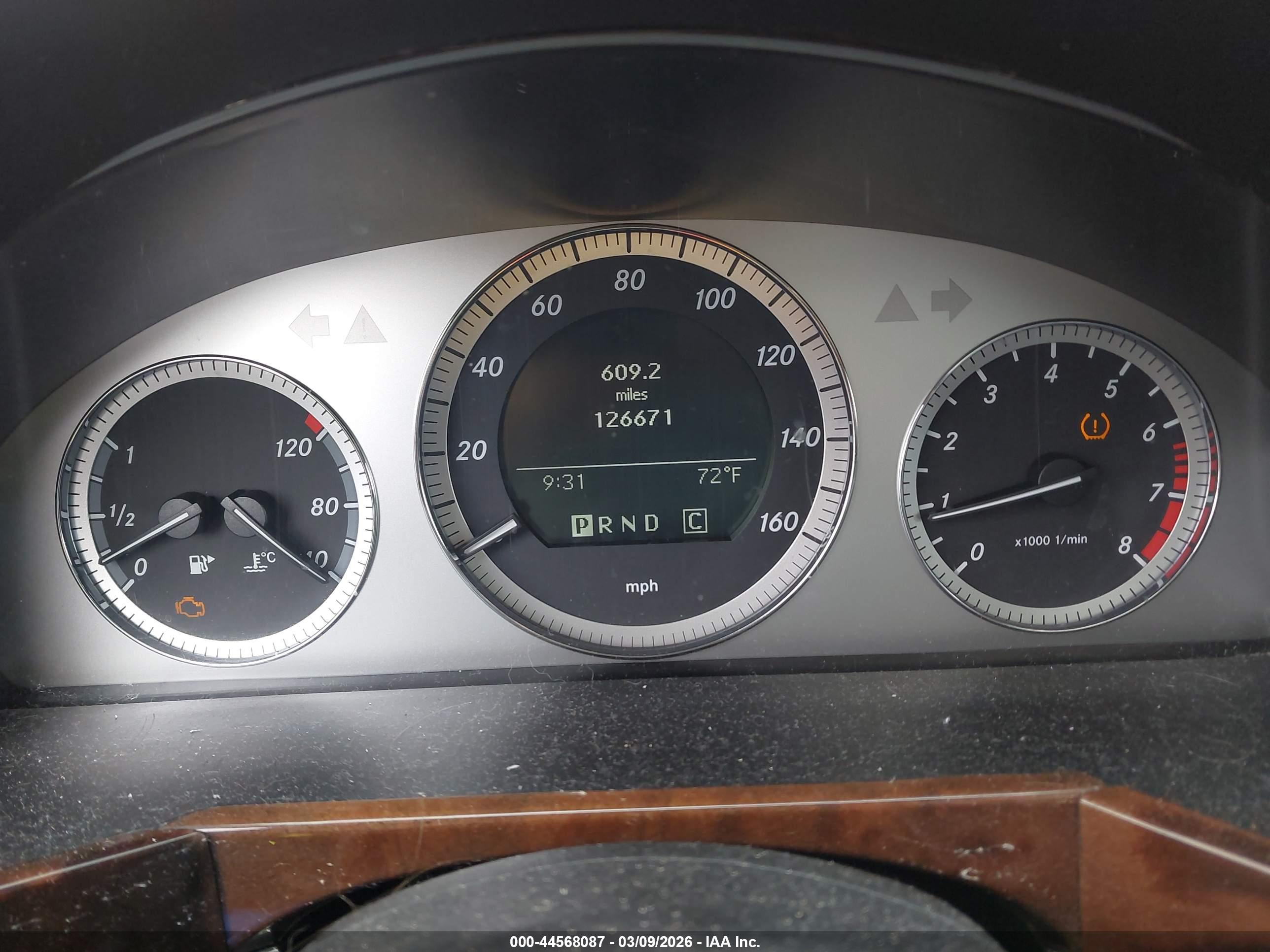 MERCEDES-BENZ GLK image 7