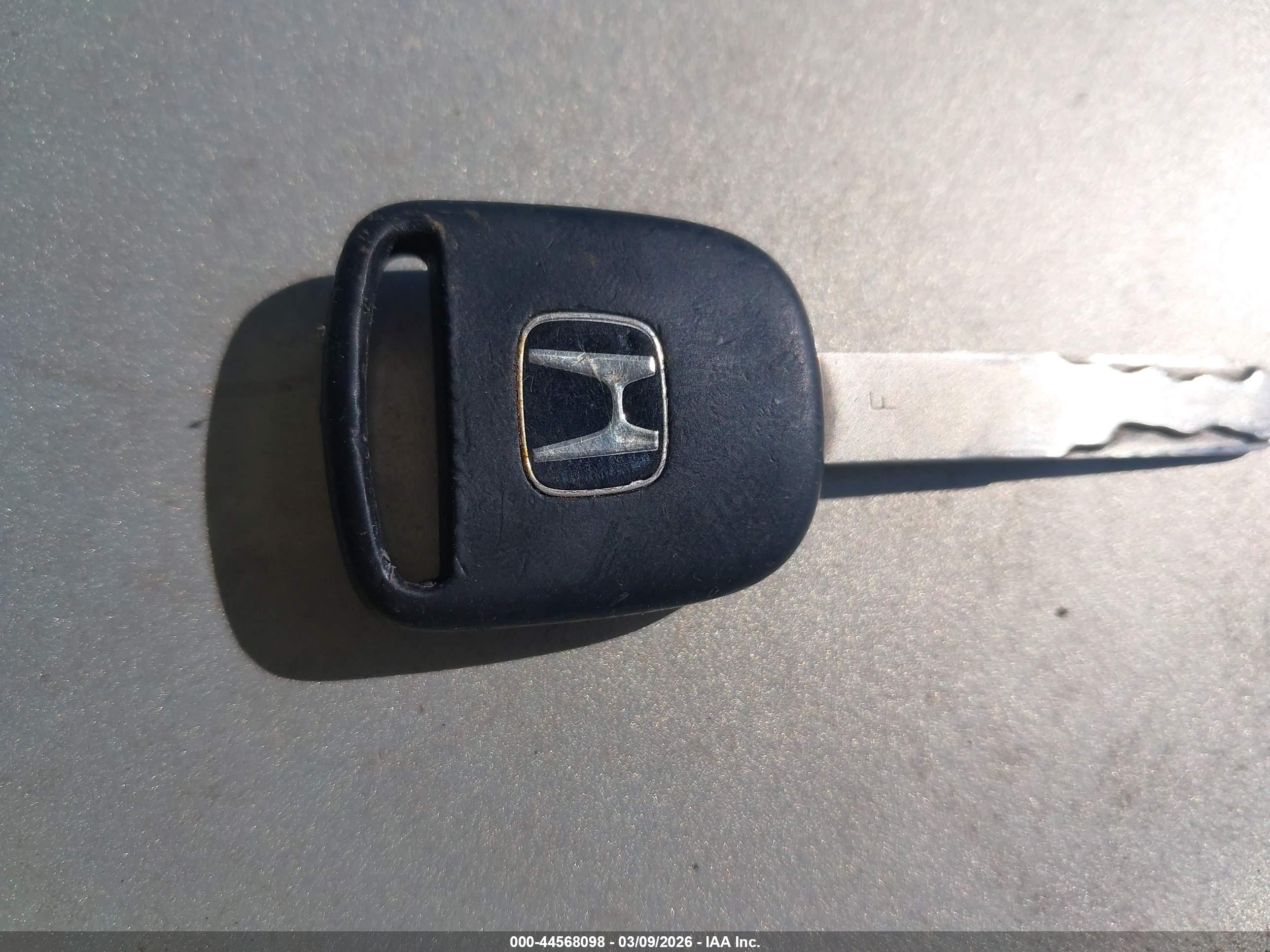 HONDA CR-V image 11