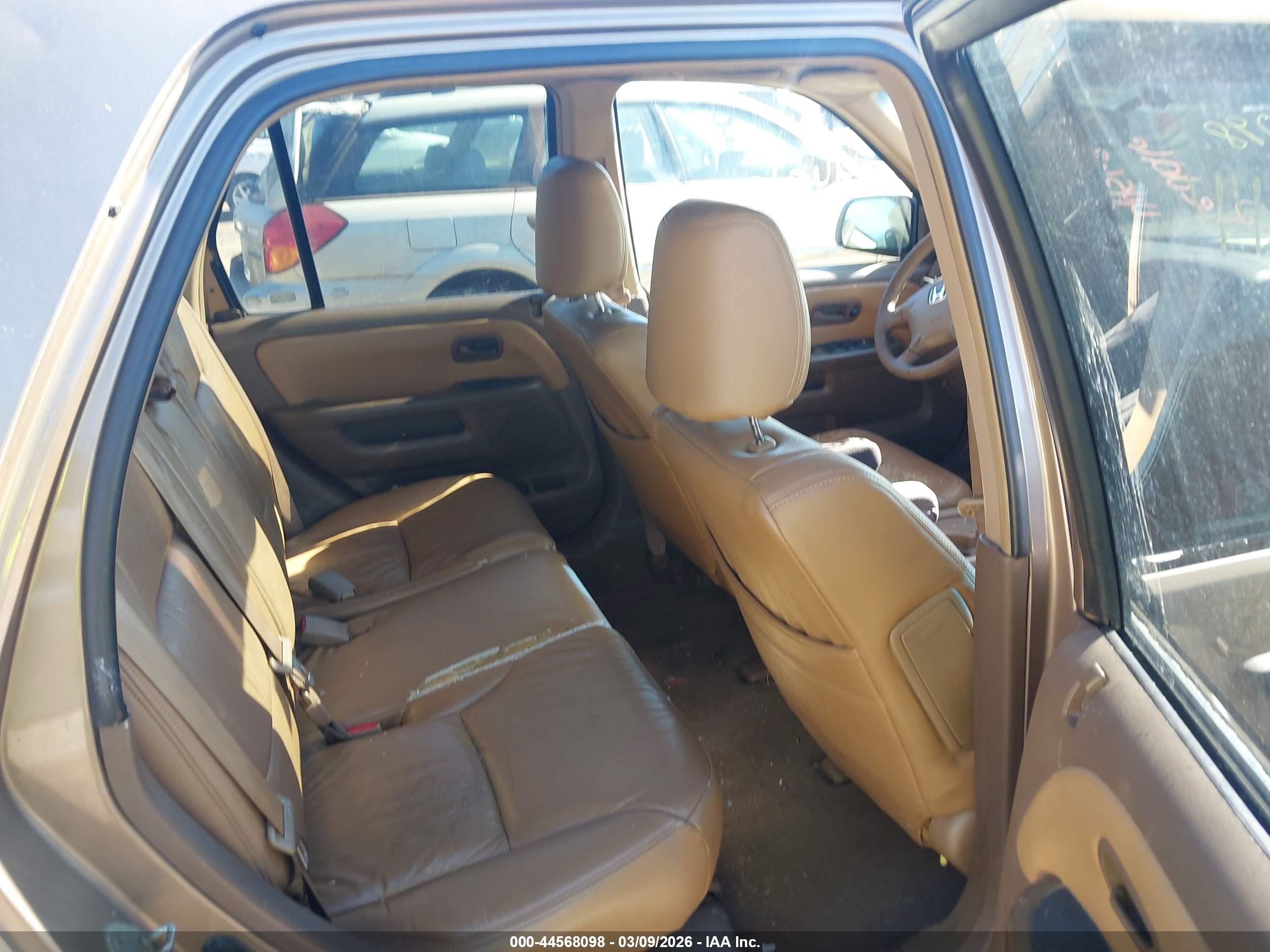 HONDA CR-V image 8