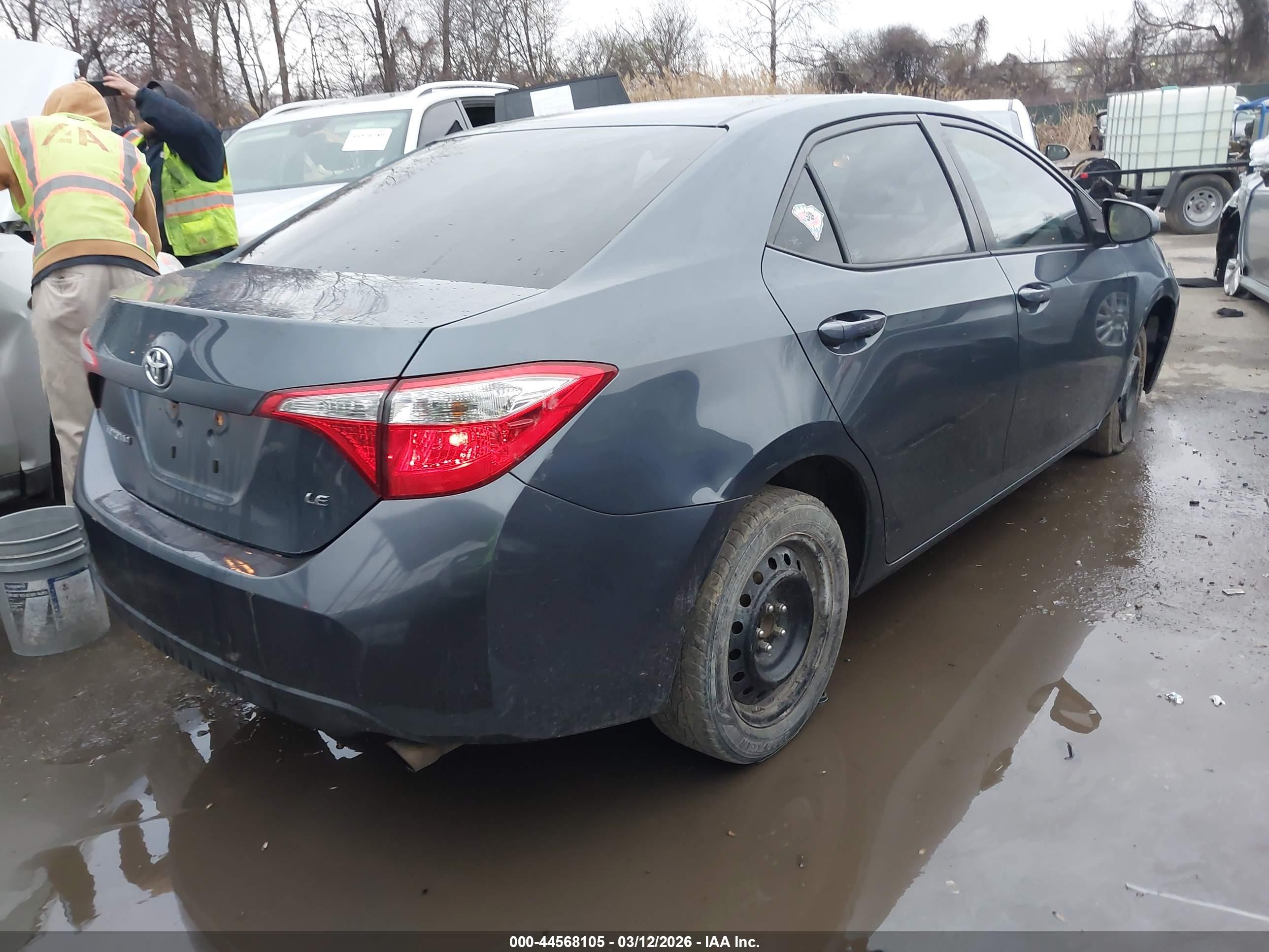 TOYOTA COROLLA image 4