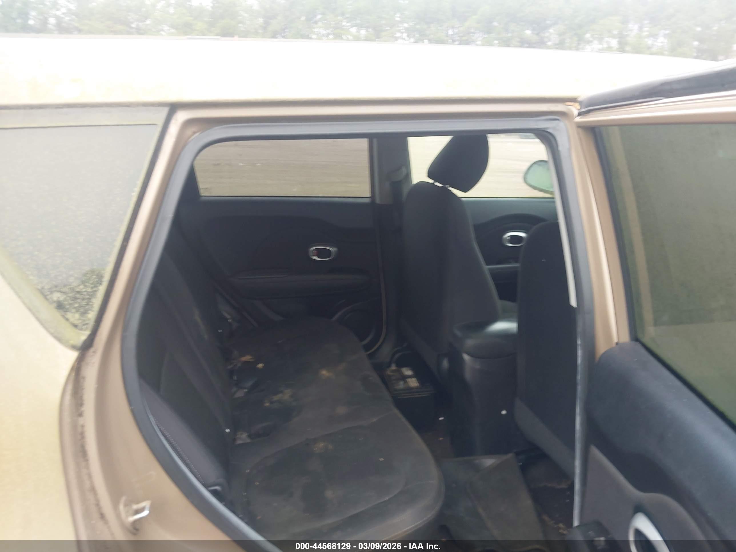 KIA SOUL image 8