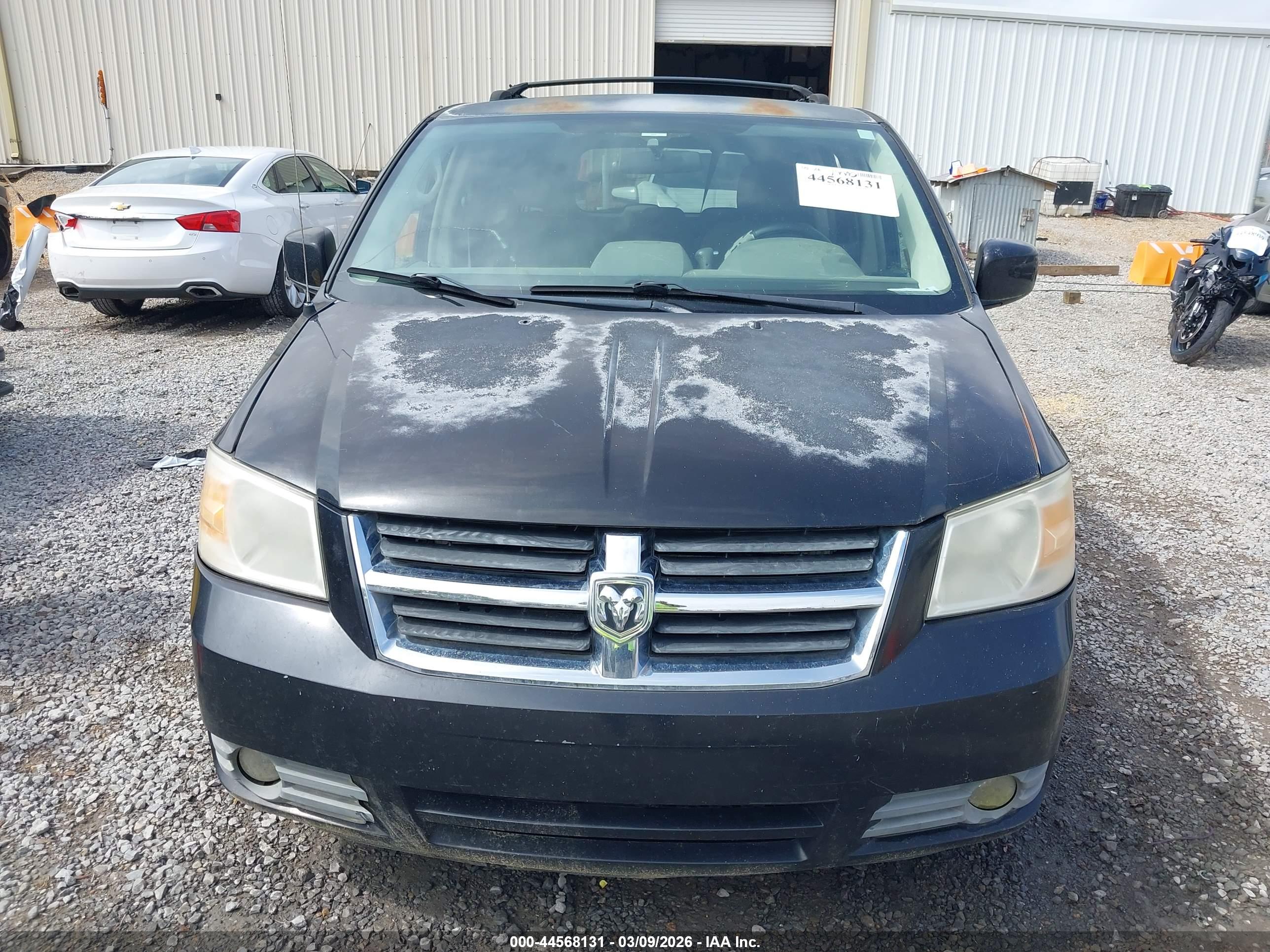 DODGE GRAND image 6